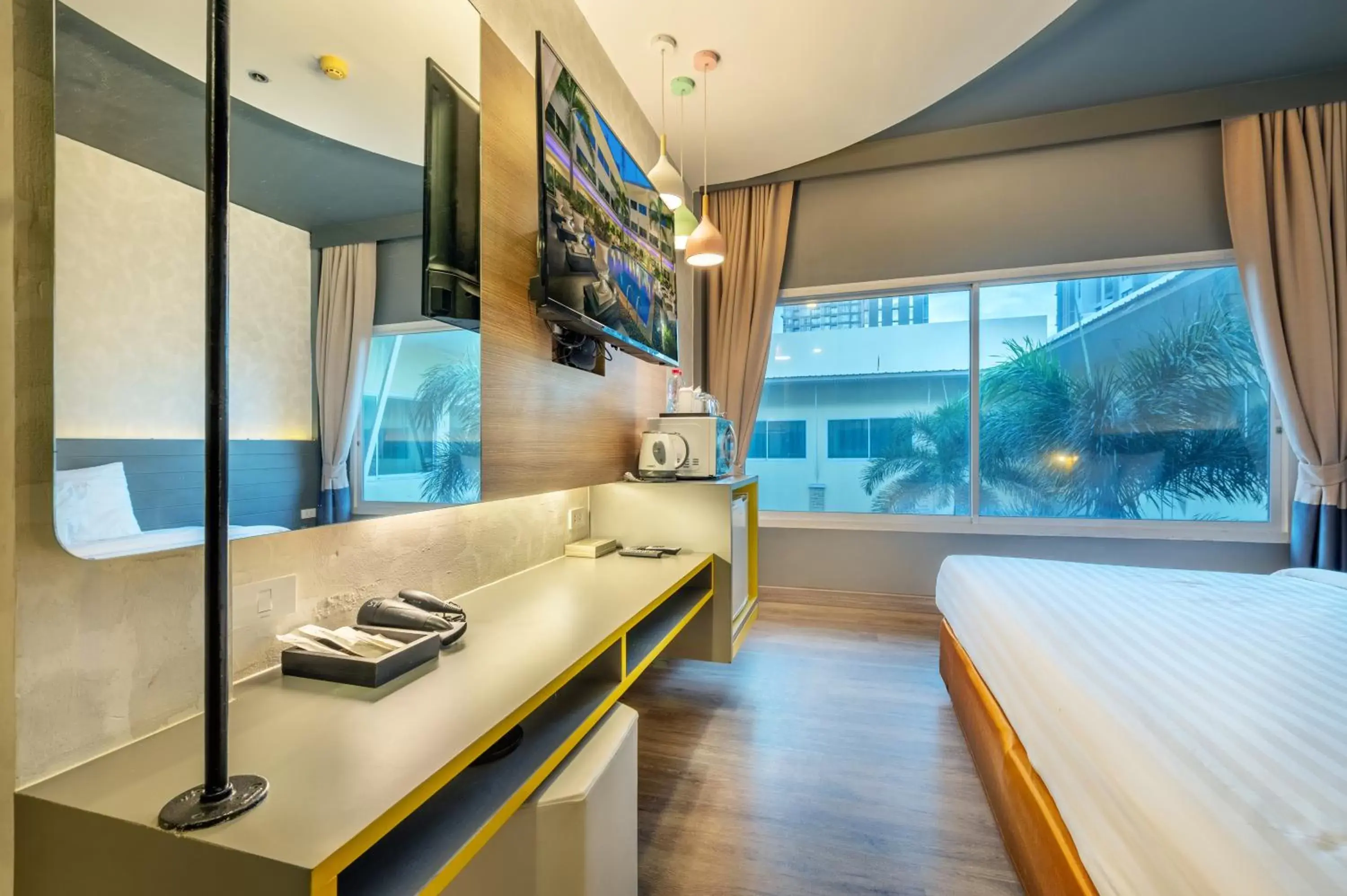 Bed, Bathroom in Qiu Hotel Sukhumvit SHA Plus