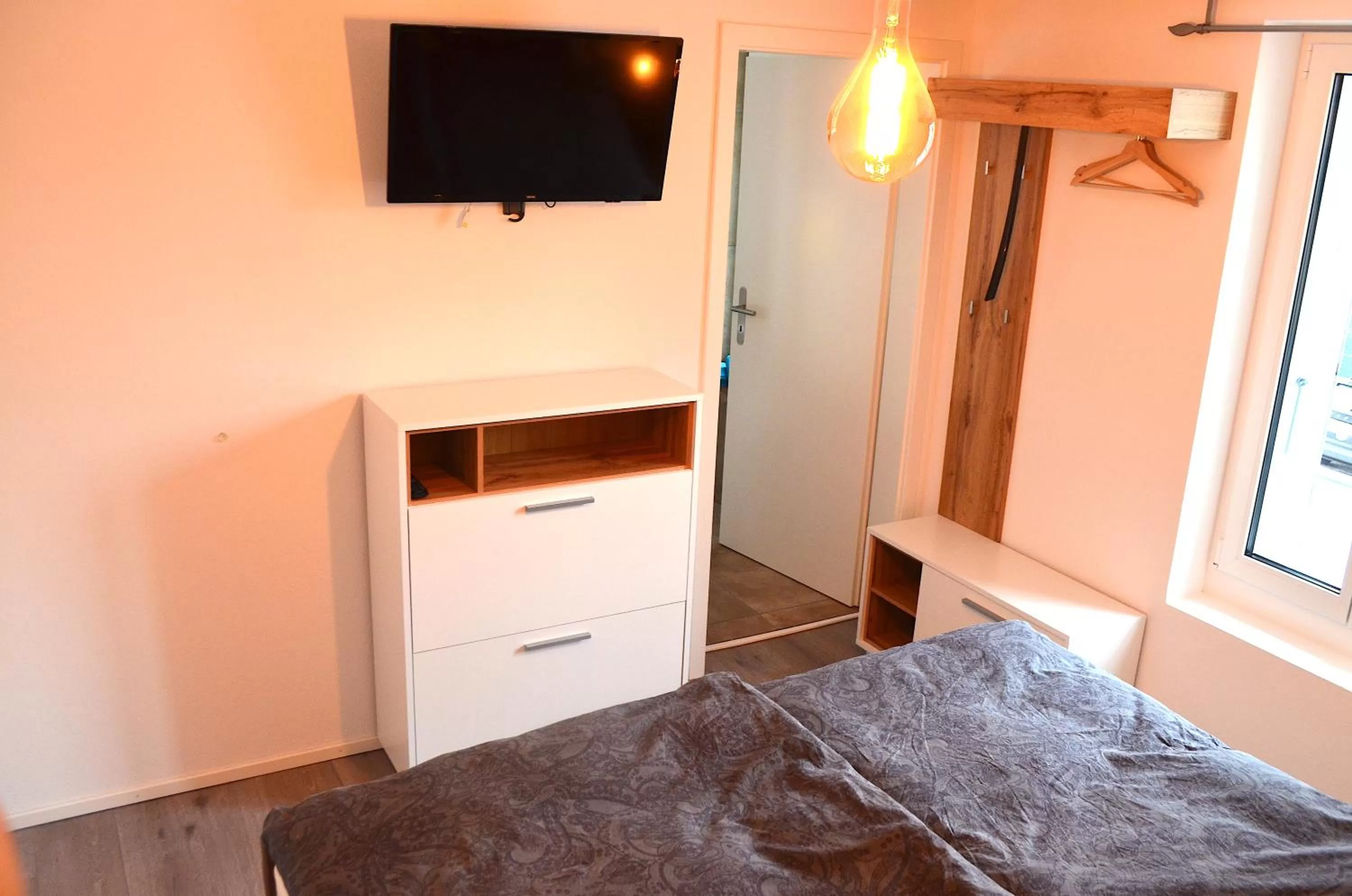 Bed in Guesthouse Meitschi Thun - contactless self check-in