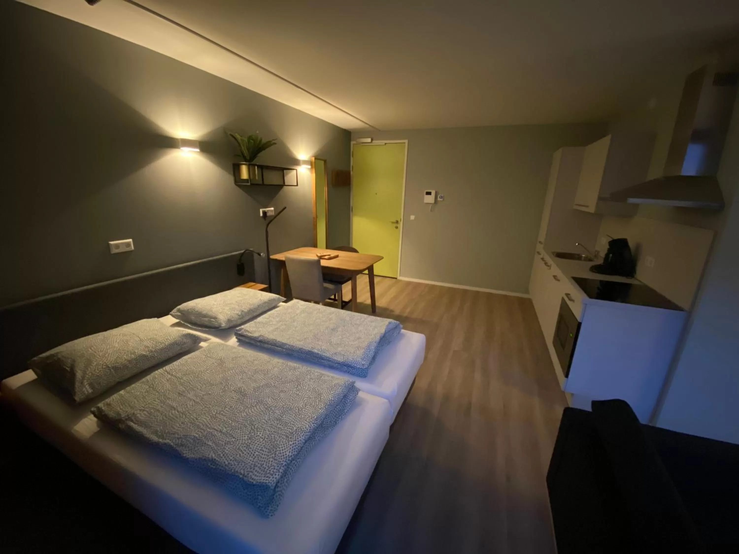 Bed in Short Stay Wageningen
