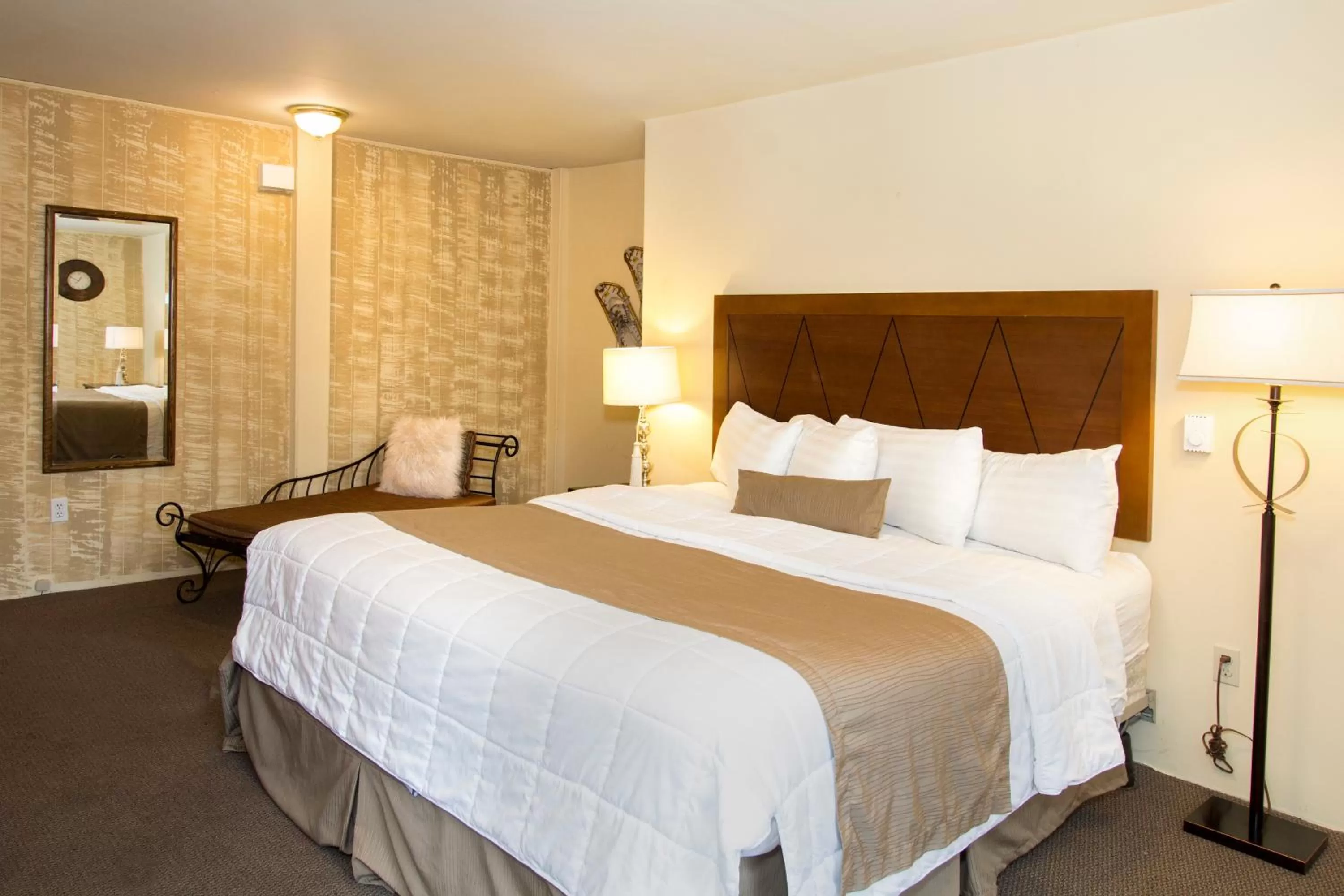 Bedroom, Bed in Holiday Haus