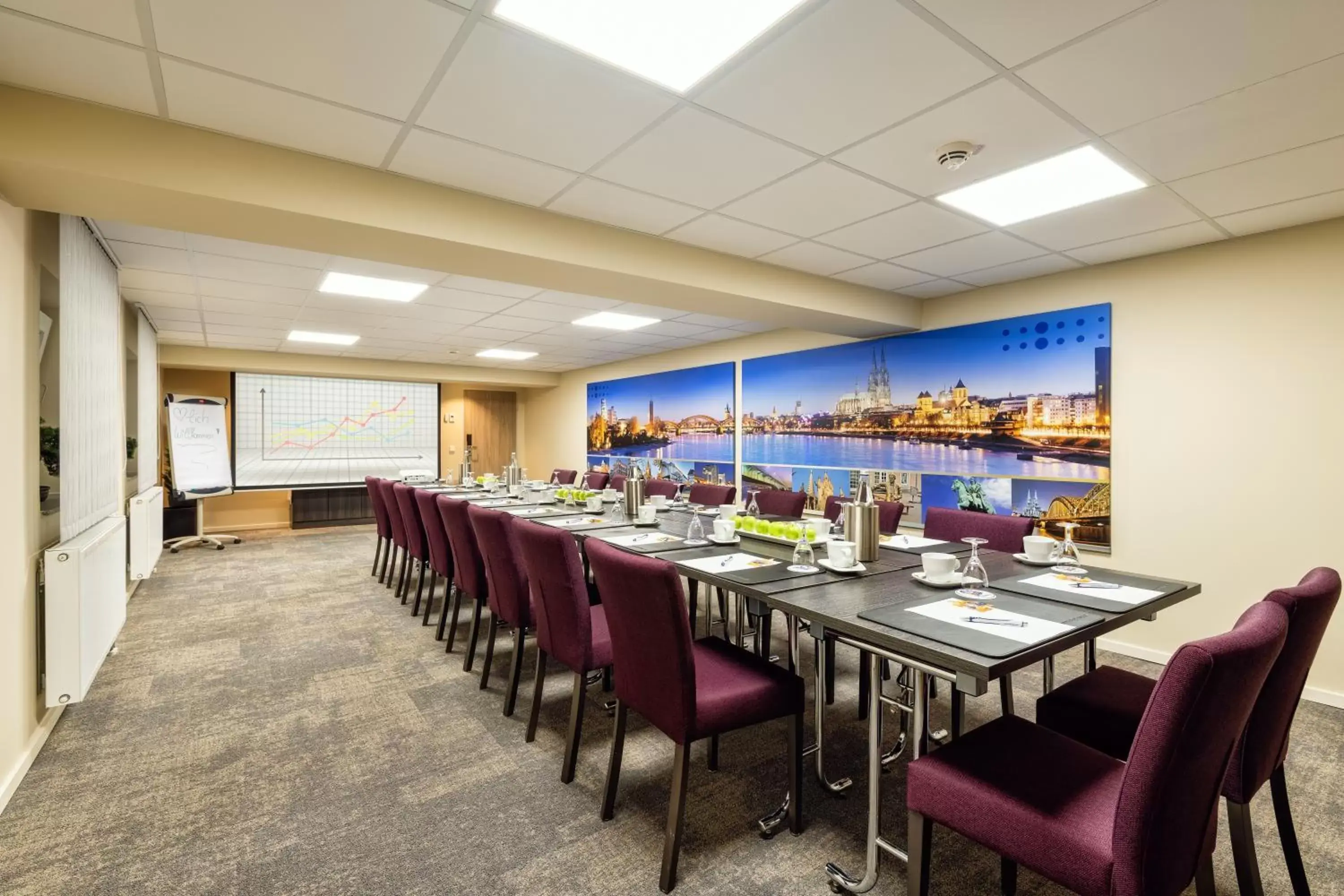 Meeting/conference room in CityClass Hotel Caprice am Dom - Superior