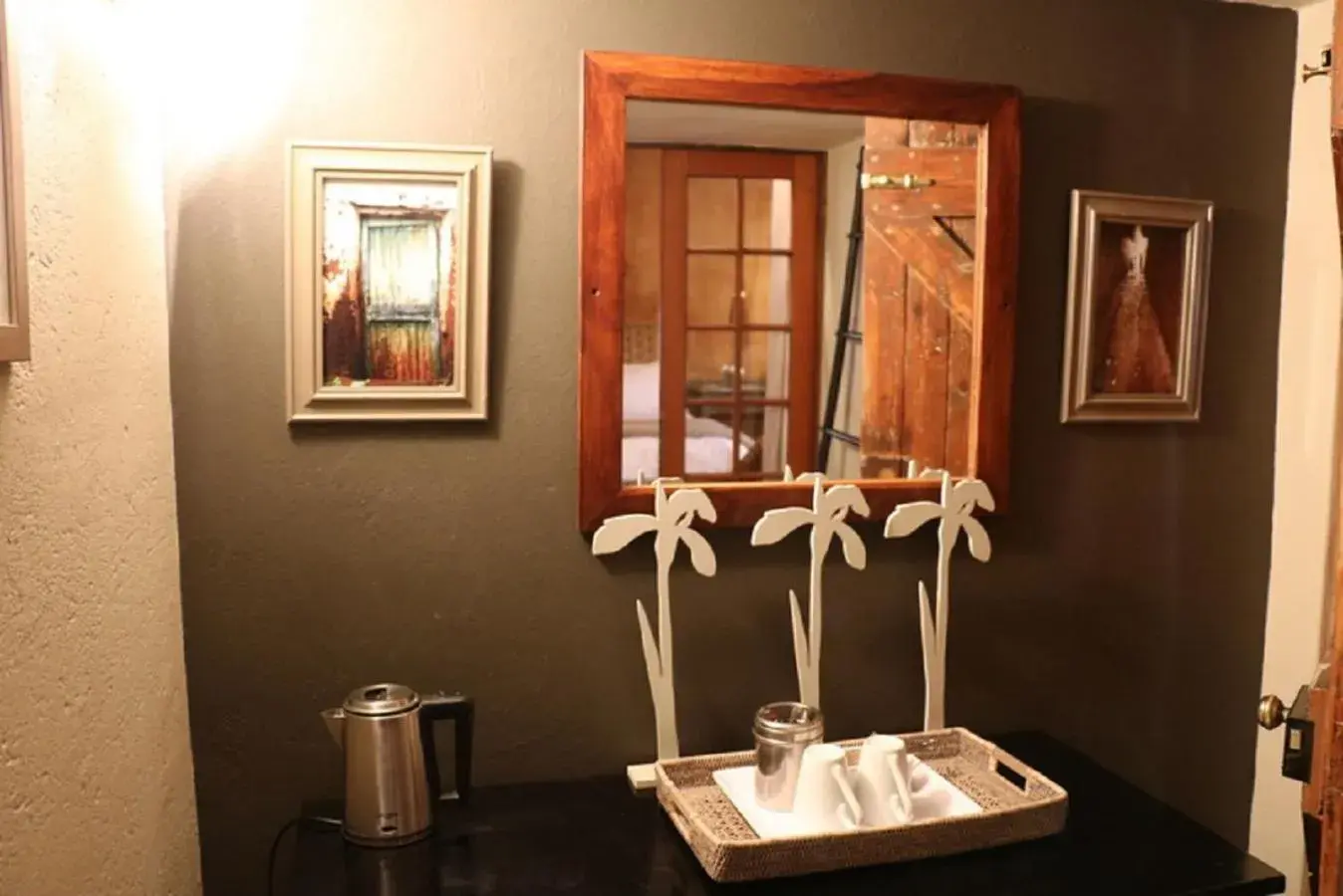 Coffee/tea facilities, Bathroom in Sherewood Lodge