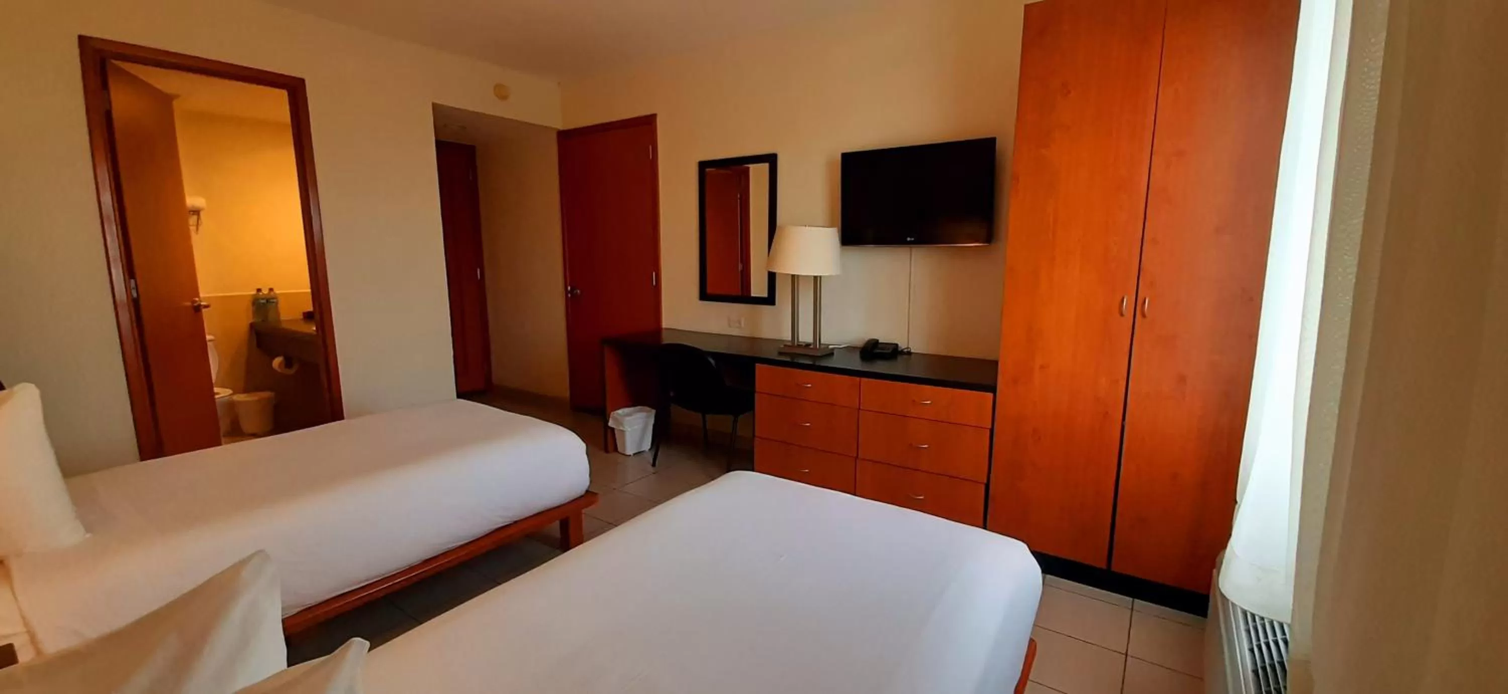 Bed in Comfort Inn Real La Union