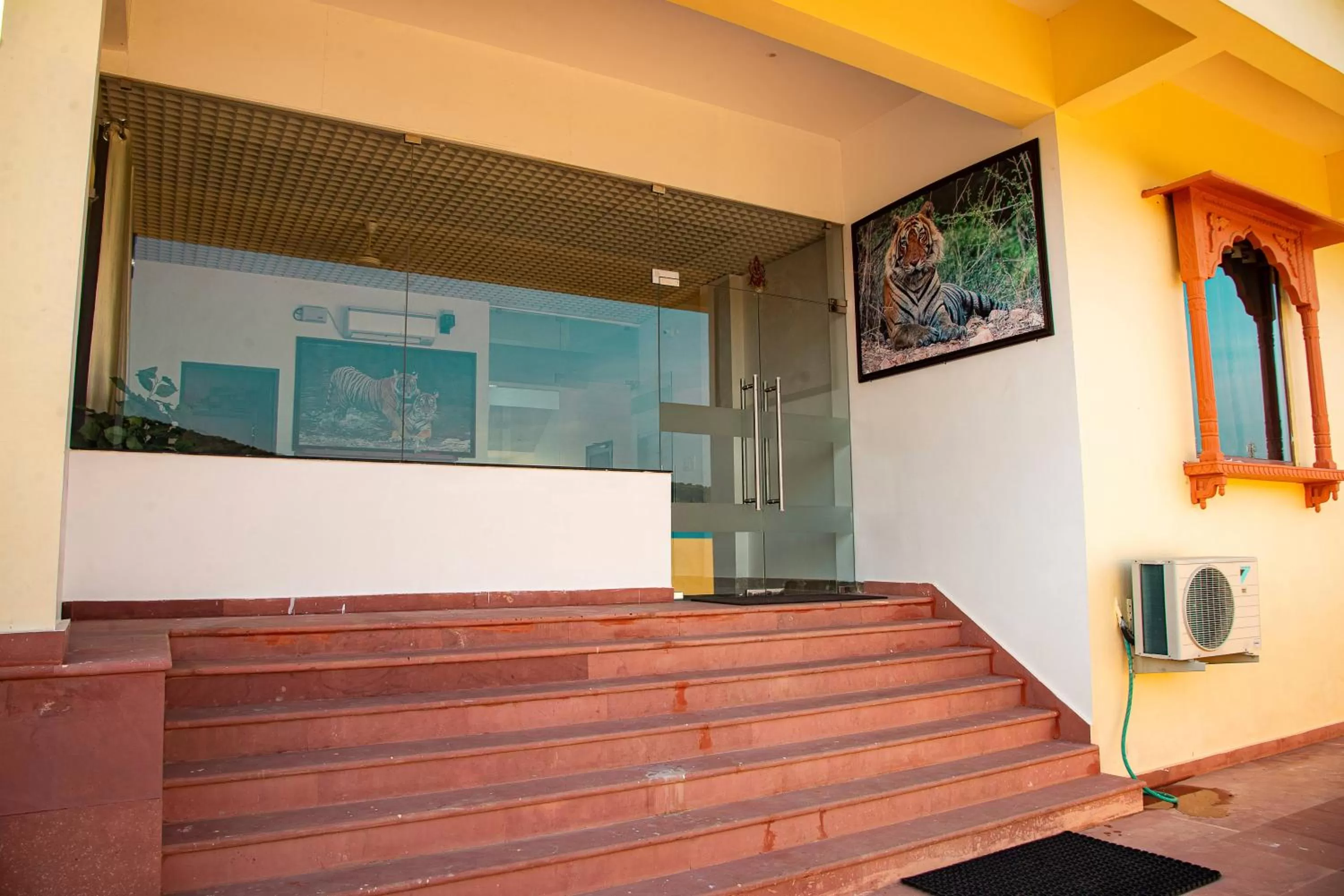 Property building in Omak Tiger Seven