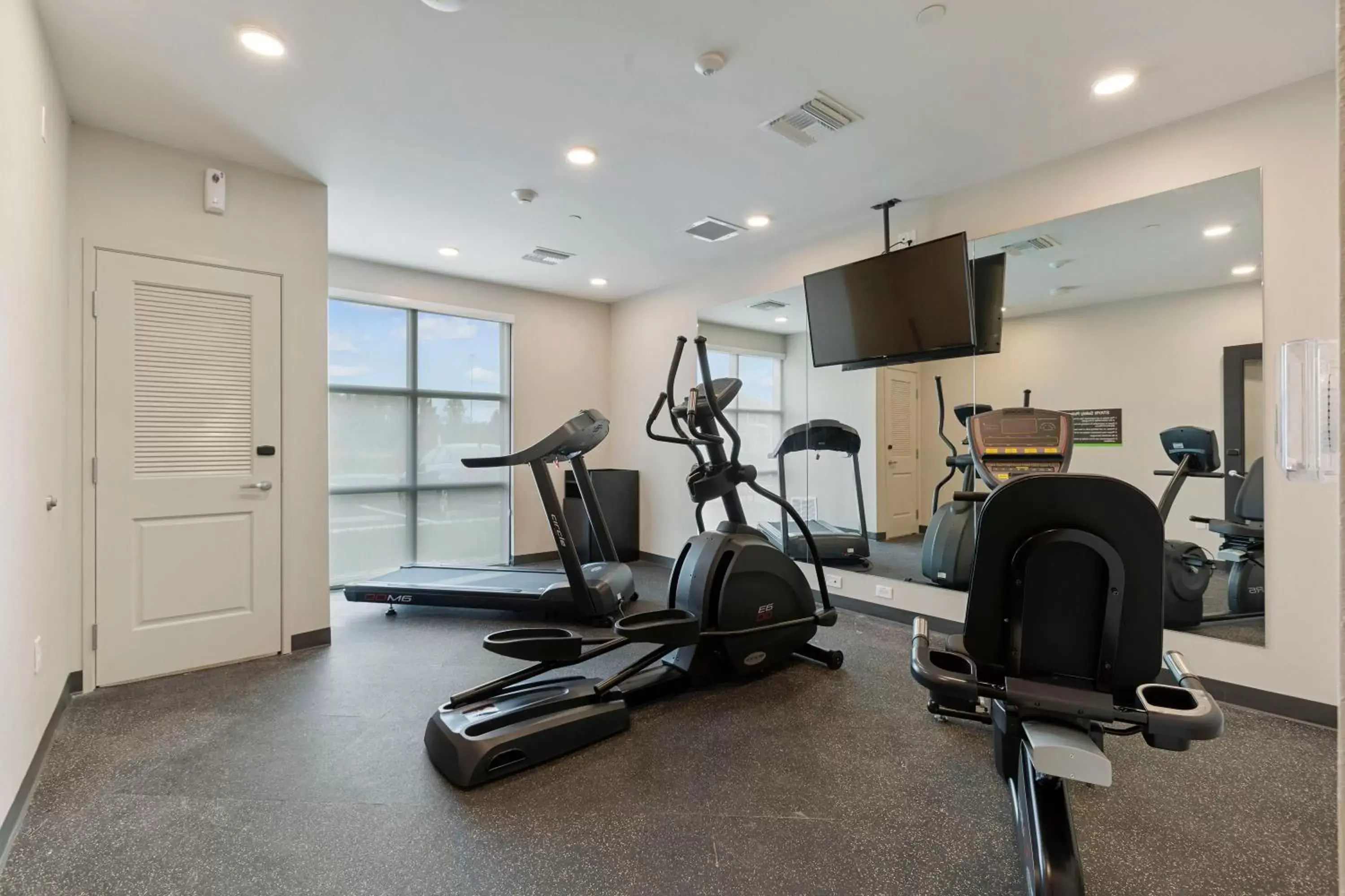 Fitness centre/facilities, Fitness Center/Facilities in Extended Stay America Premier Suites - Tampa - Gibsonton - Riverview