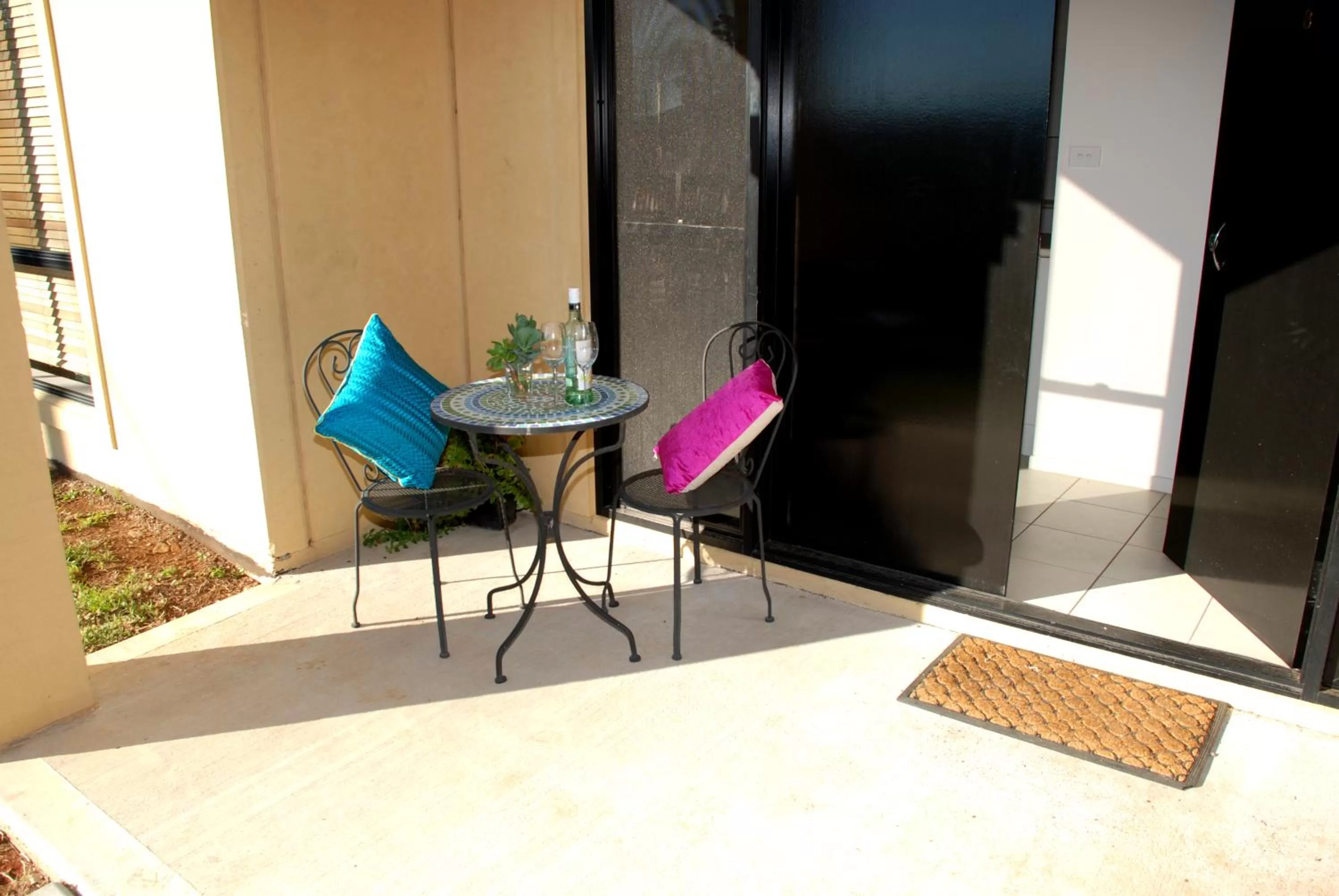 Patio in Amberoo Apartments Tamworth