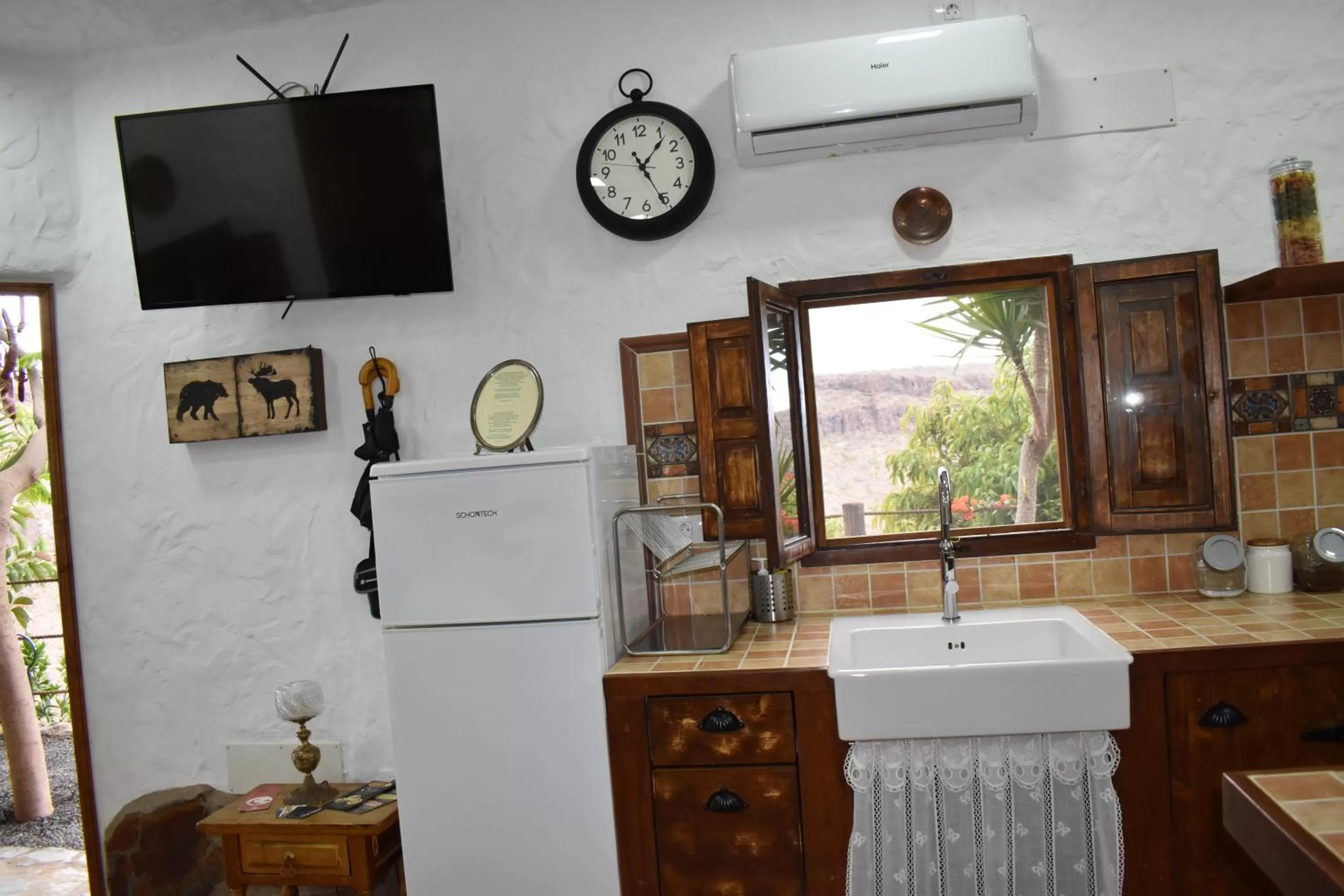 Queen Room with Sea View in ROMANTICA