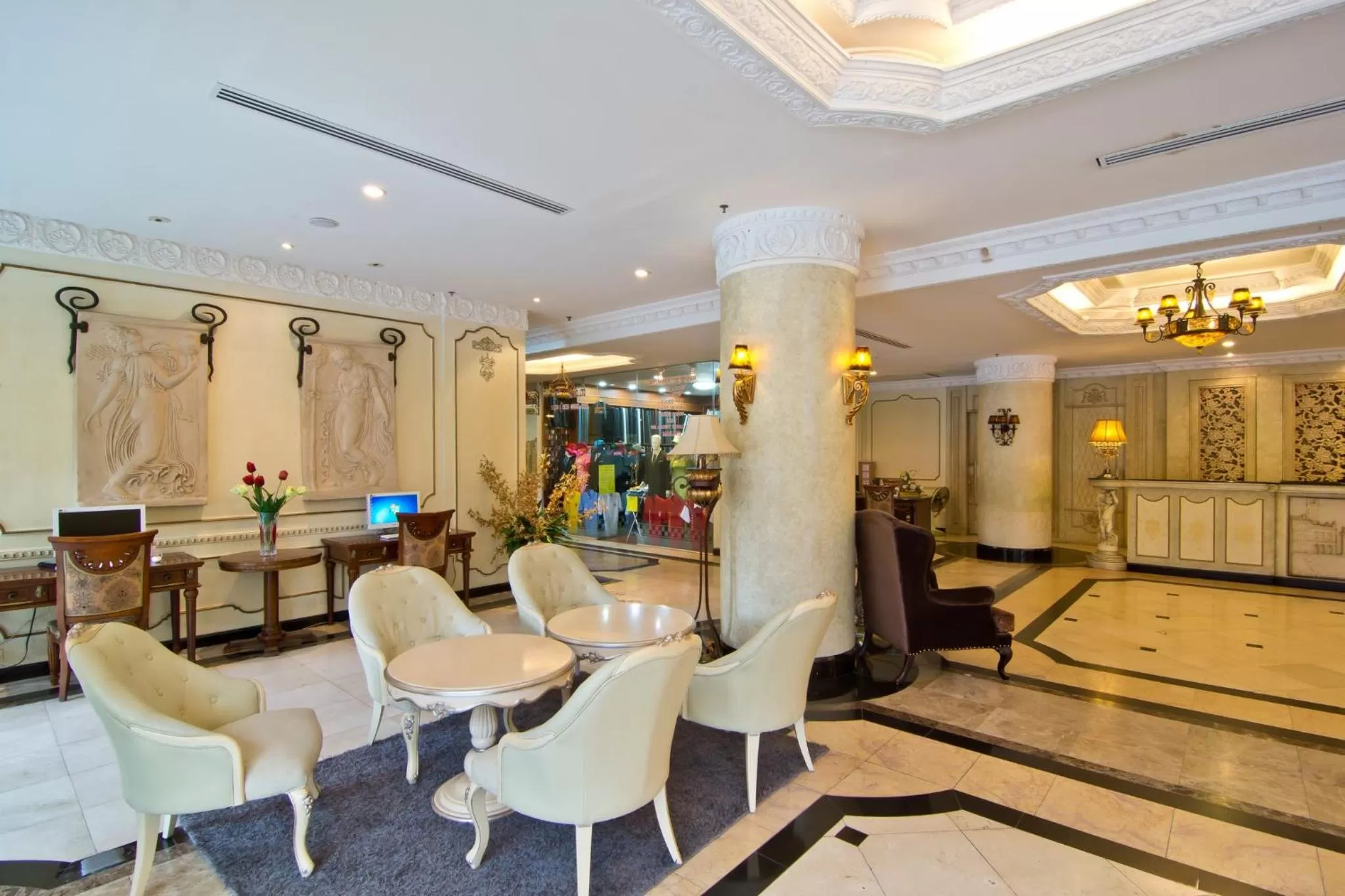Lobby or reception in LK Metropole (Junior Wing)