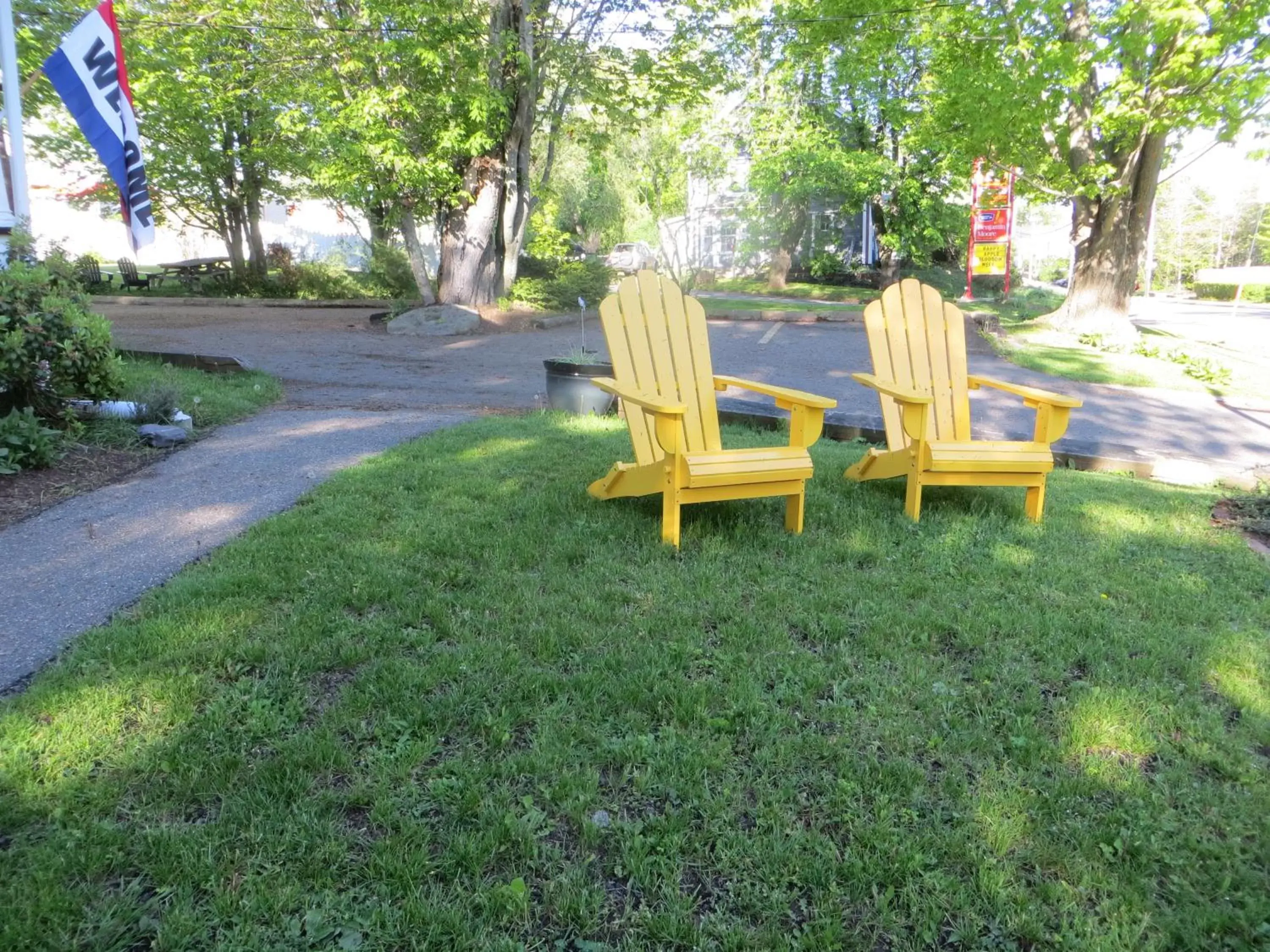 Garden in Farmhouse Inn B&B