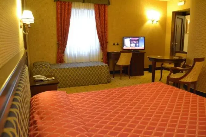 Room Photo in Hotel Don Carlo