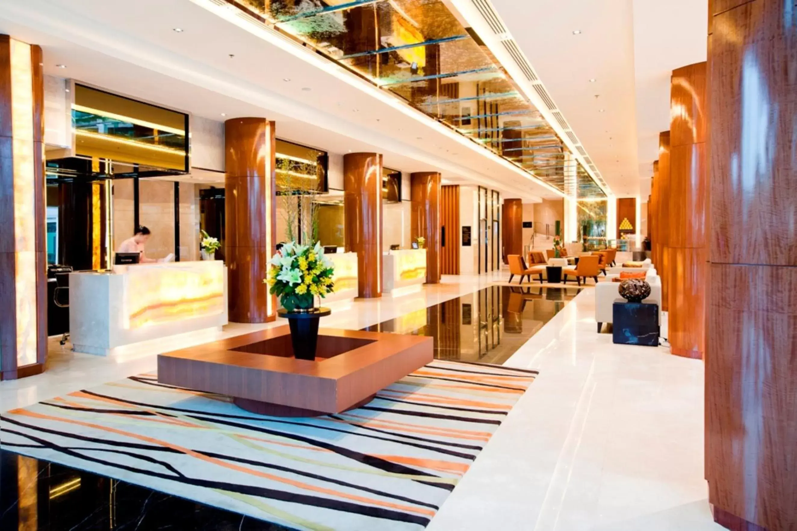 Lobby or reception, Lobby/Reception in Royal Princess Larn Luang - SHA Extra Plus