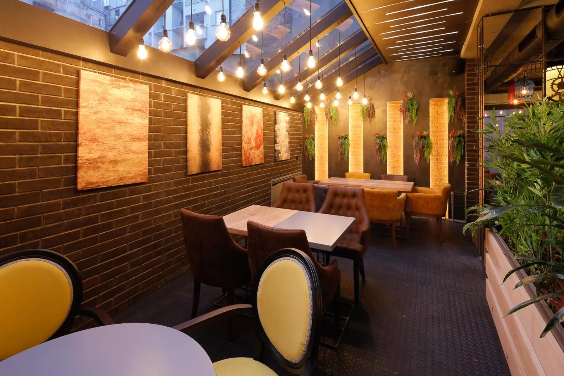 Restaurant/places to eat in Hotel Passpartù Home Garni