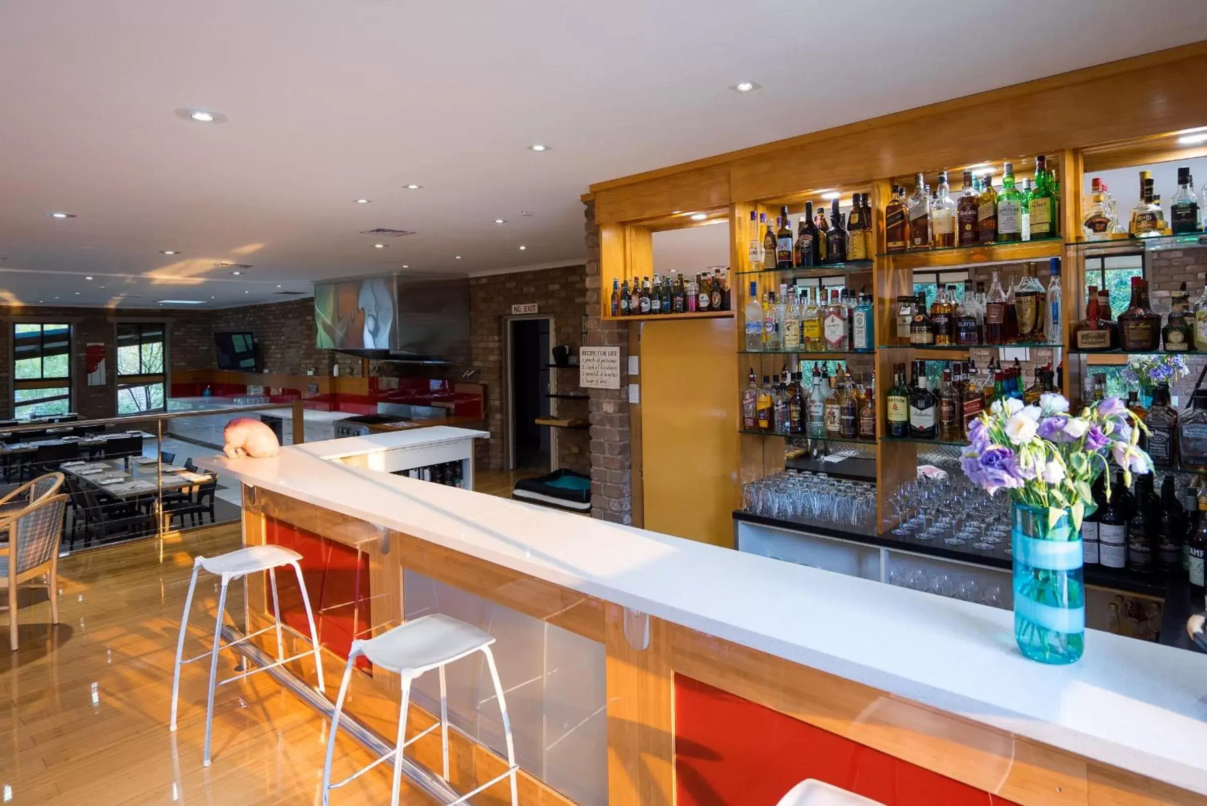 Lounge or bar, Lounge/Bar in Farnham Court Motel and Restaurant