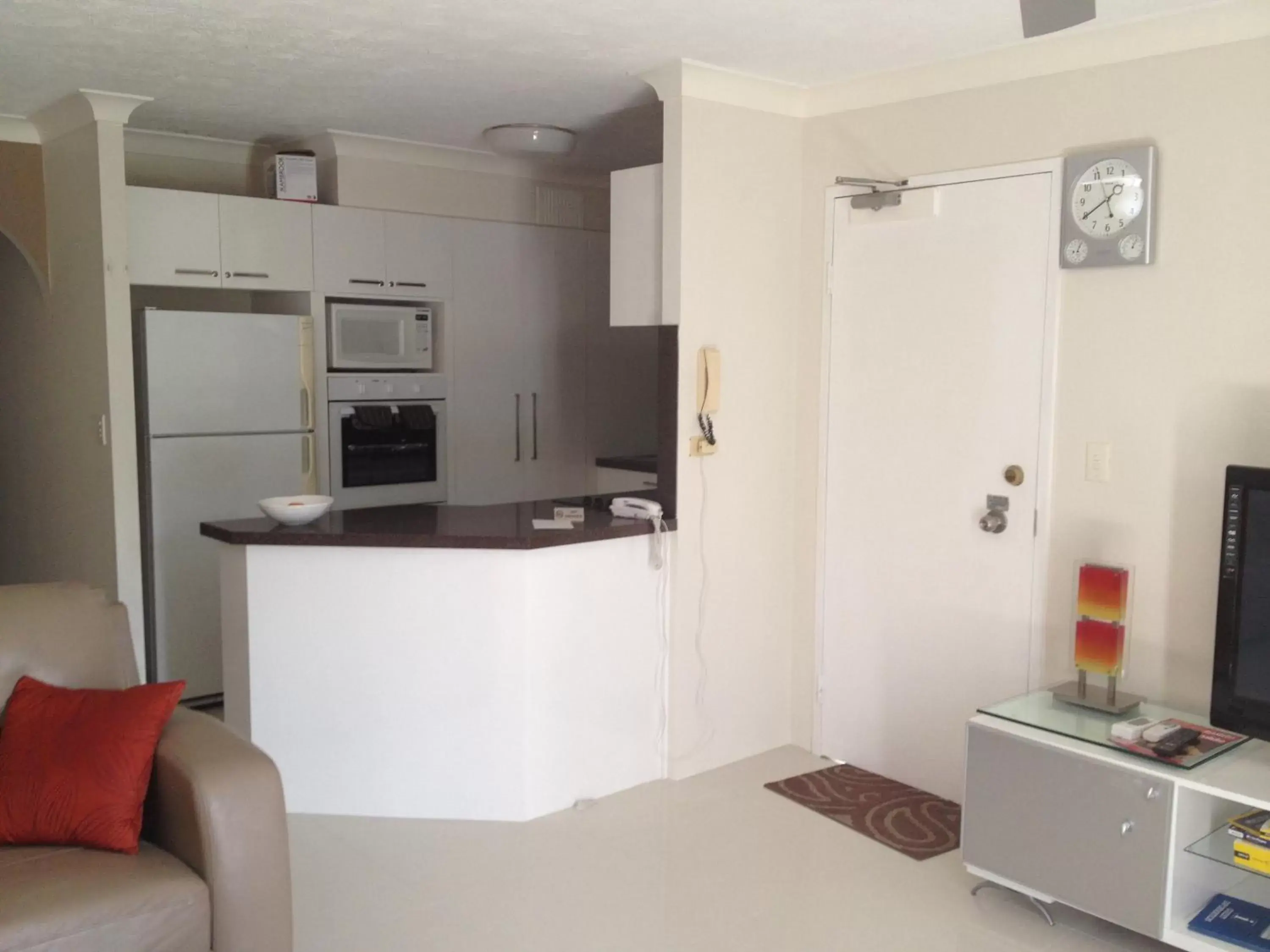 Kitchen/Kitchenette in Pelican Cove Apartments