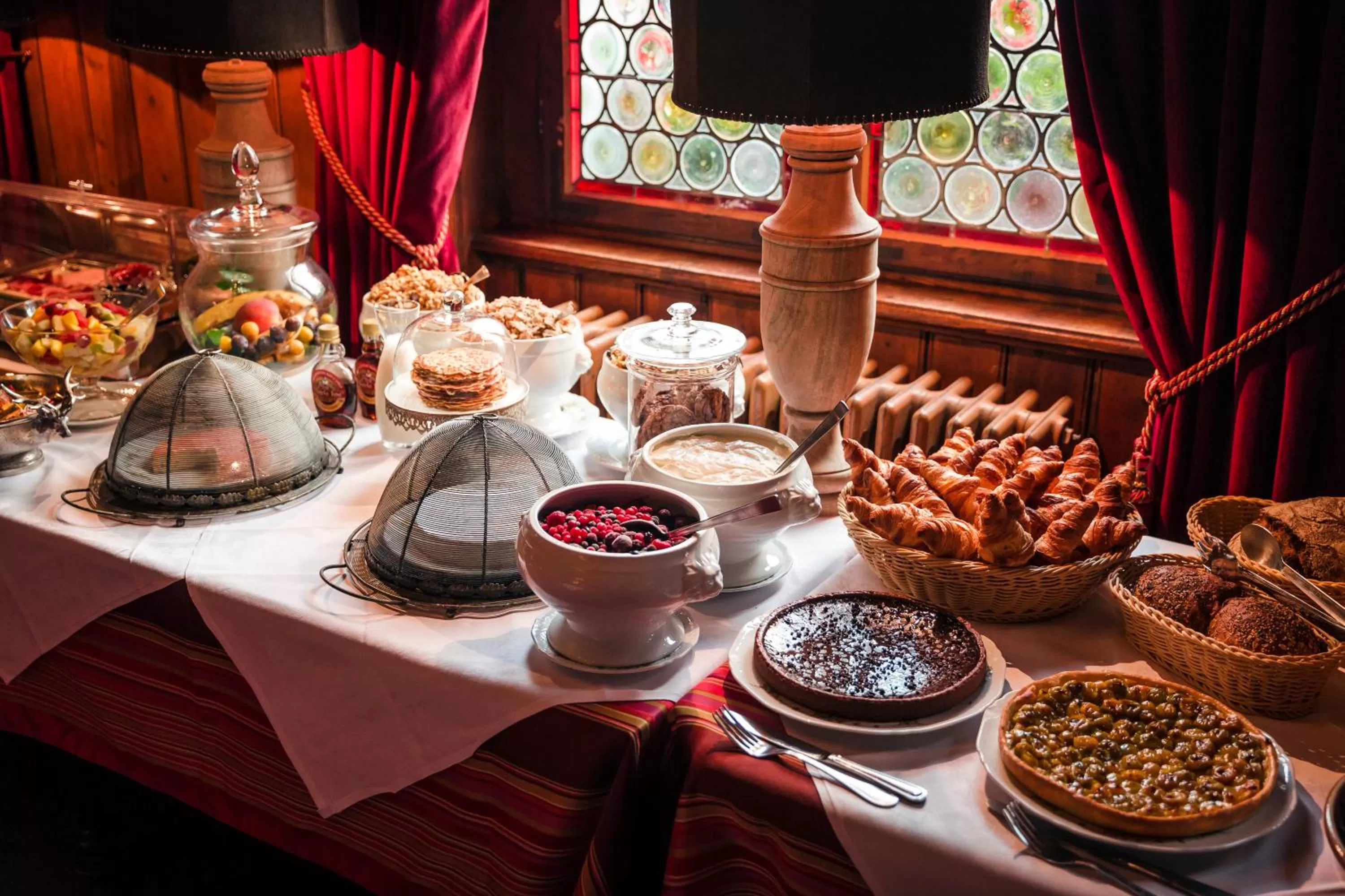 Breakfast in Hôtel des Deux Clefs