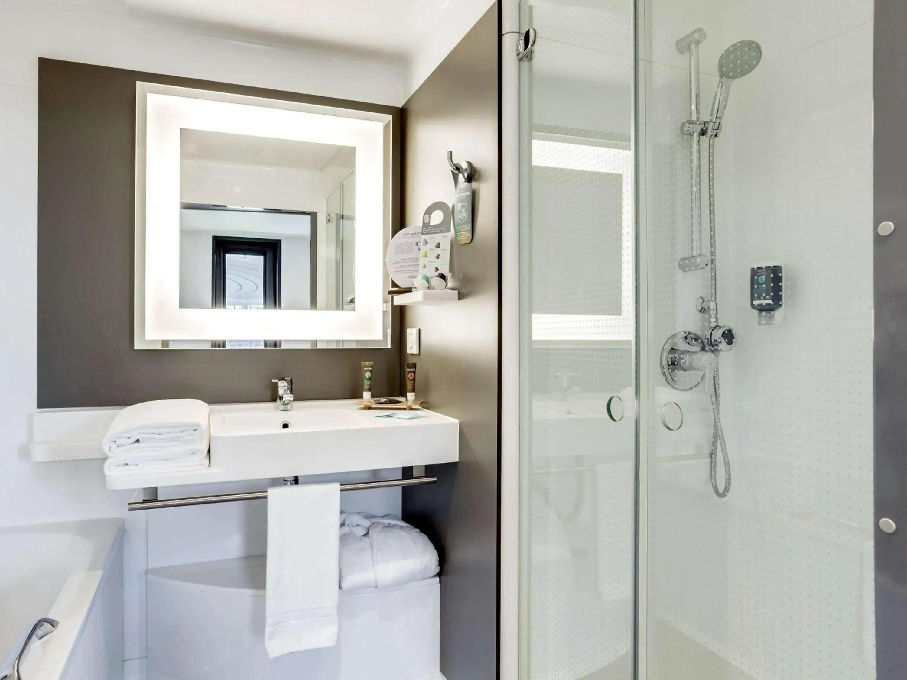 Photo of the whole room, Bathroom in Novotel Suites Paris Stade de France