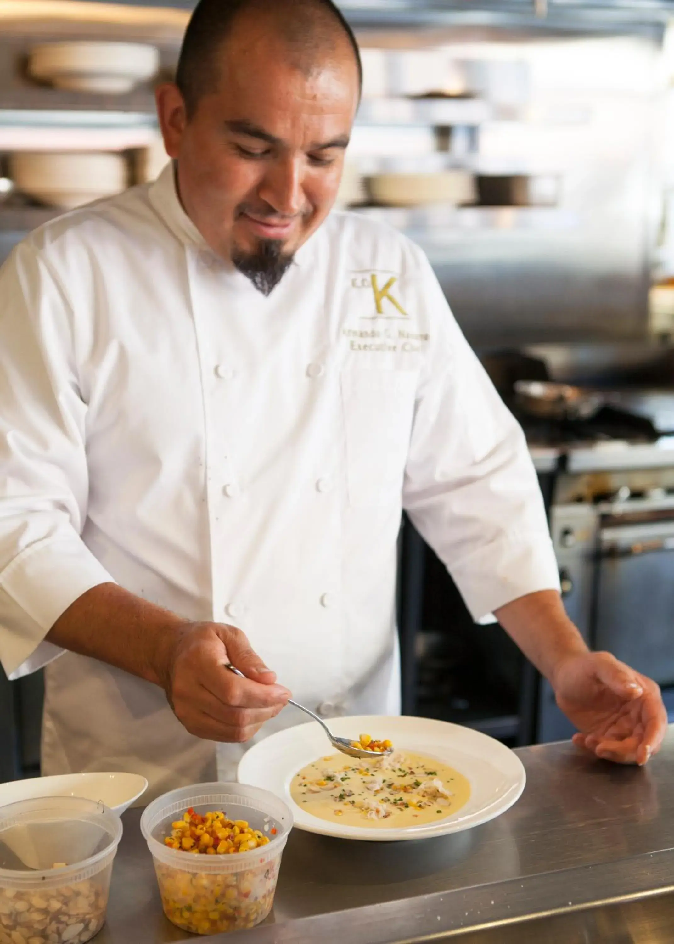 Kitchen or kitchenette, Staff in El Dorado Hotel