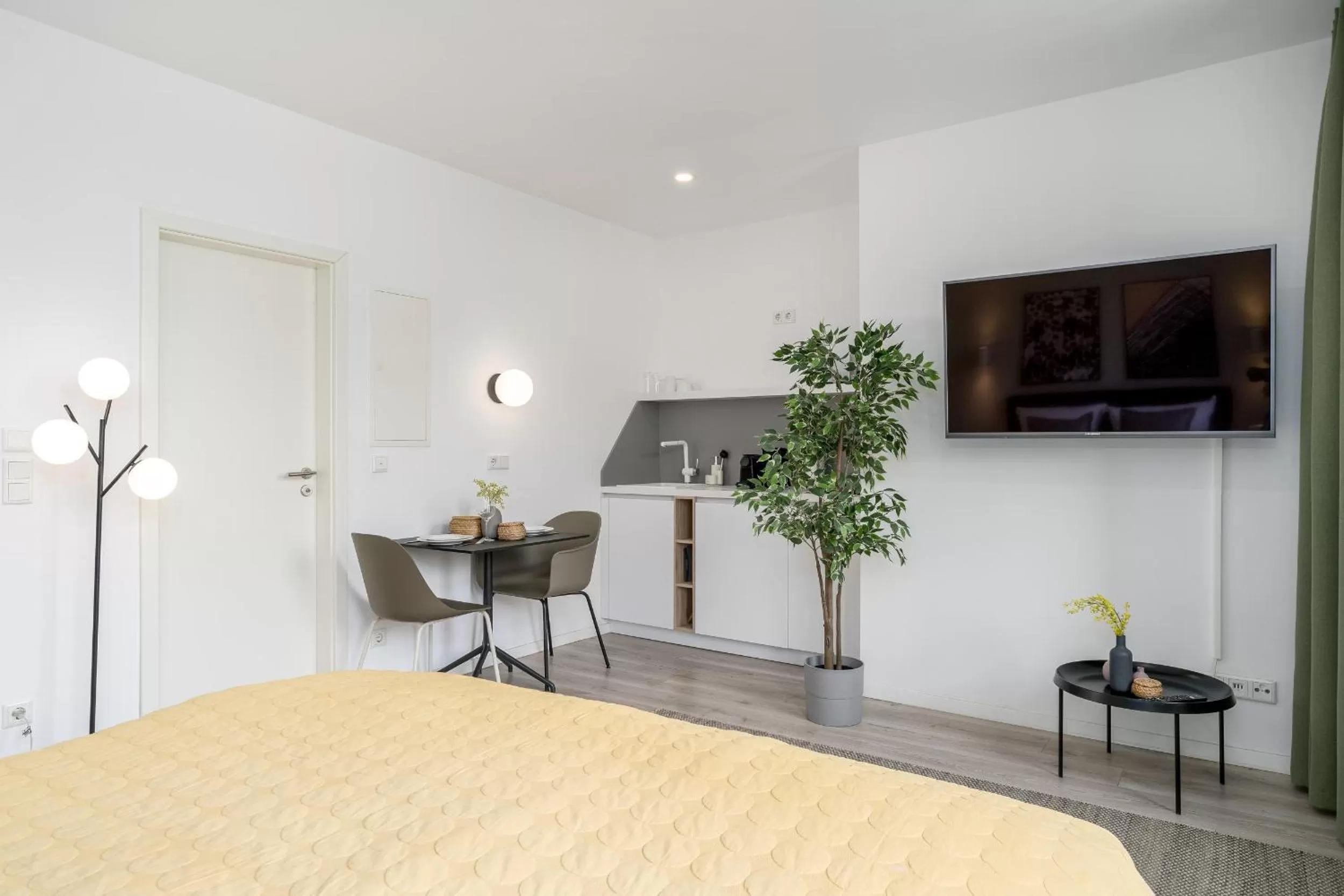 Bed in BRIGHT Dortmund City Center