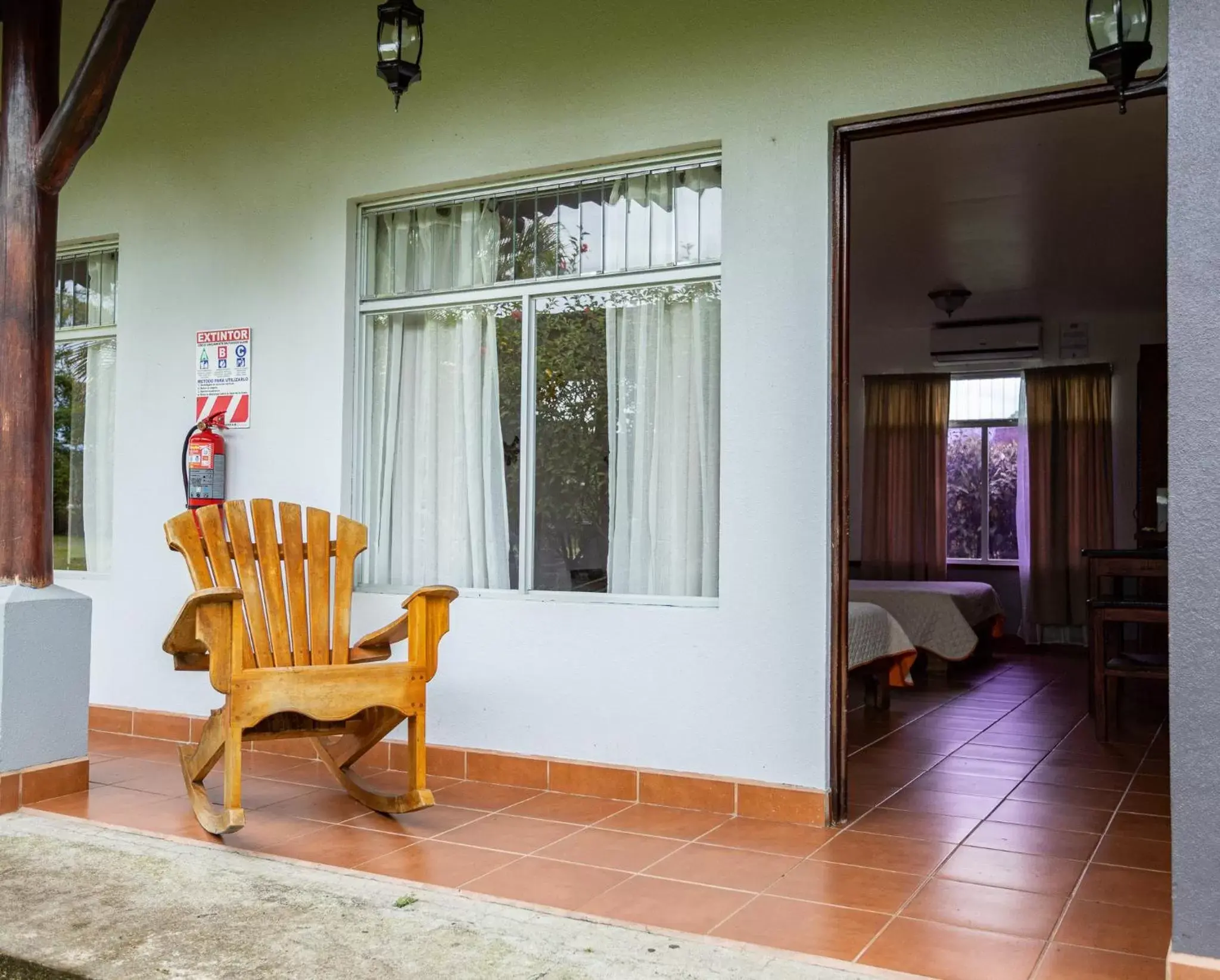 Seating Area in Hotel El Rancho