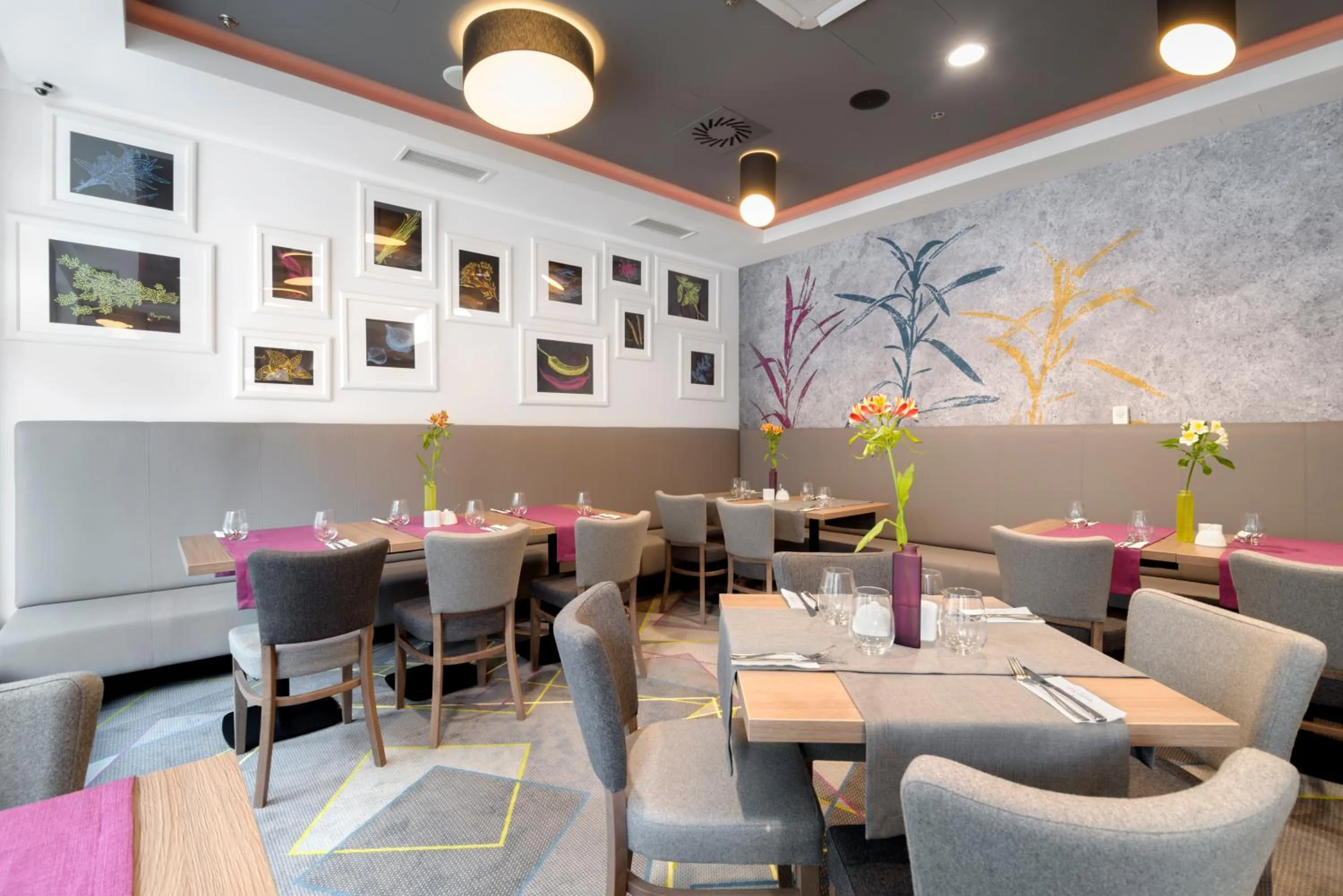 Restaurant/places to eat in Golden Tulip Krakow Kazimierz