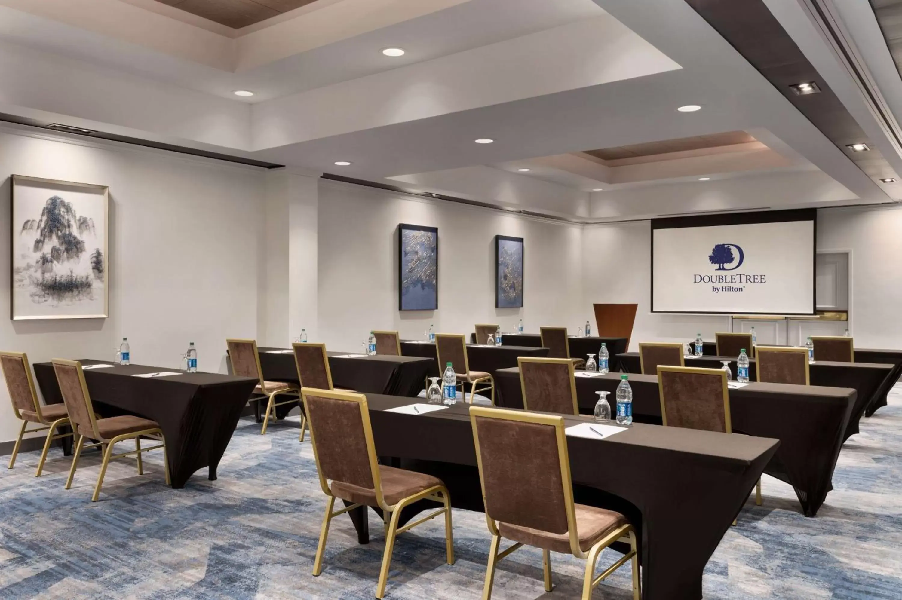 Meeting/conference room in DoubleTree by Hilton San Francisco South Airport Blvd