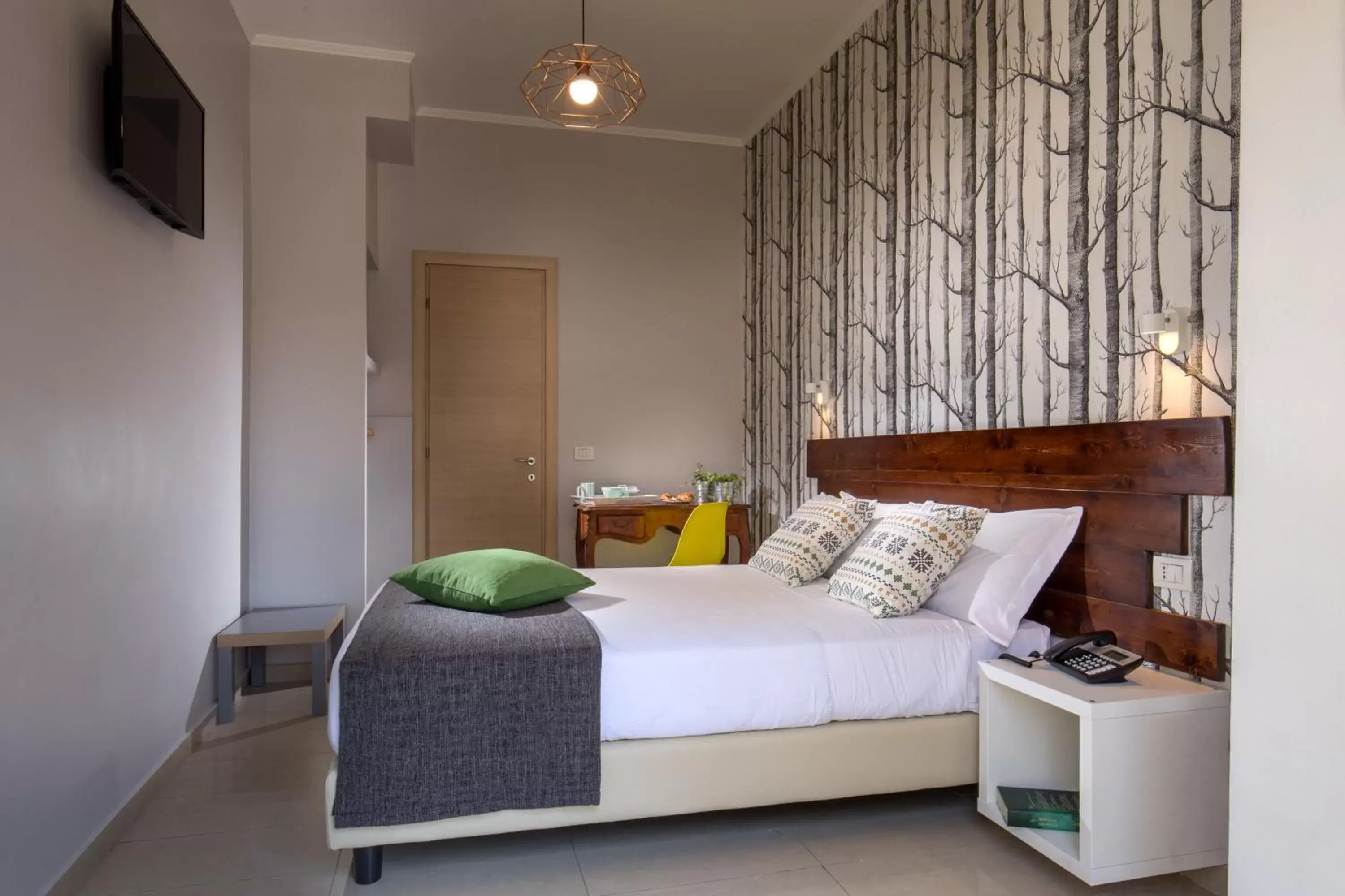 Photo of the whole room, Bed in Urban Garden Hotel Photo of the whole room, Bed in Urban Garden Hotel