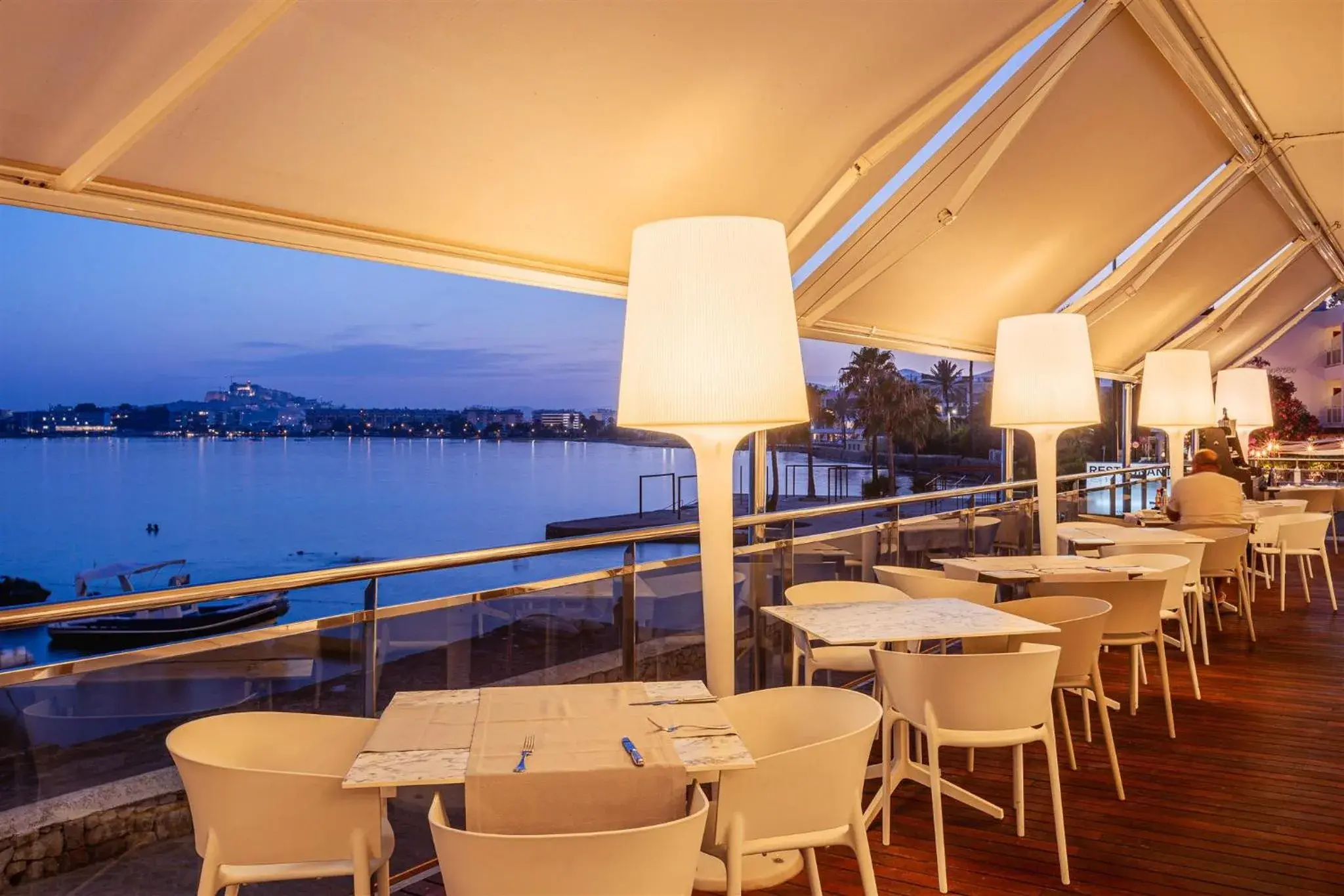 Sea view, Restaurant/Places to Eat in Hotel Simbad Ibiza & Spa