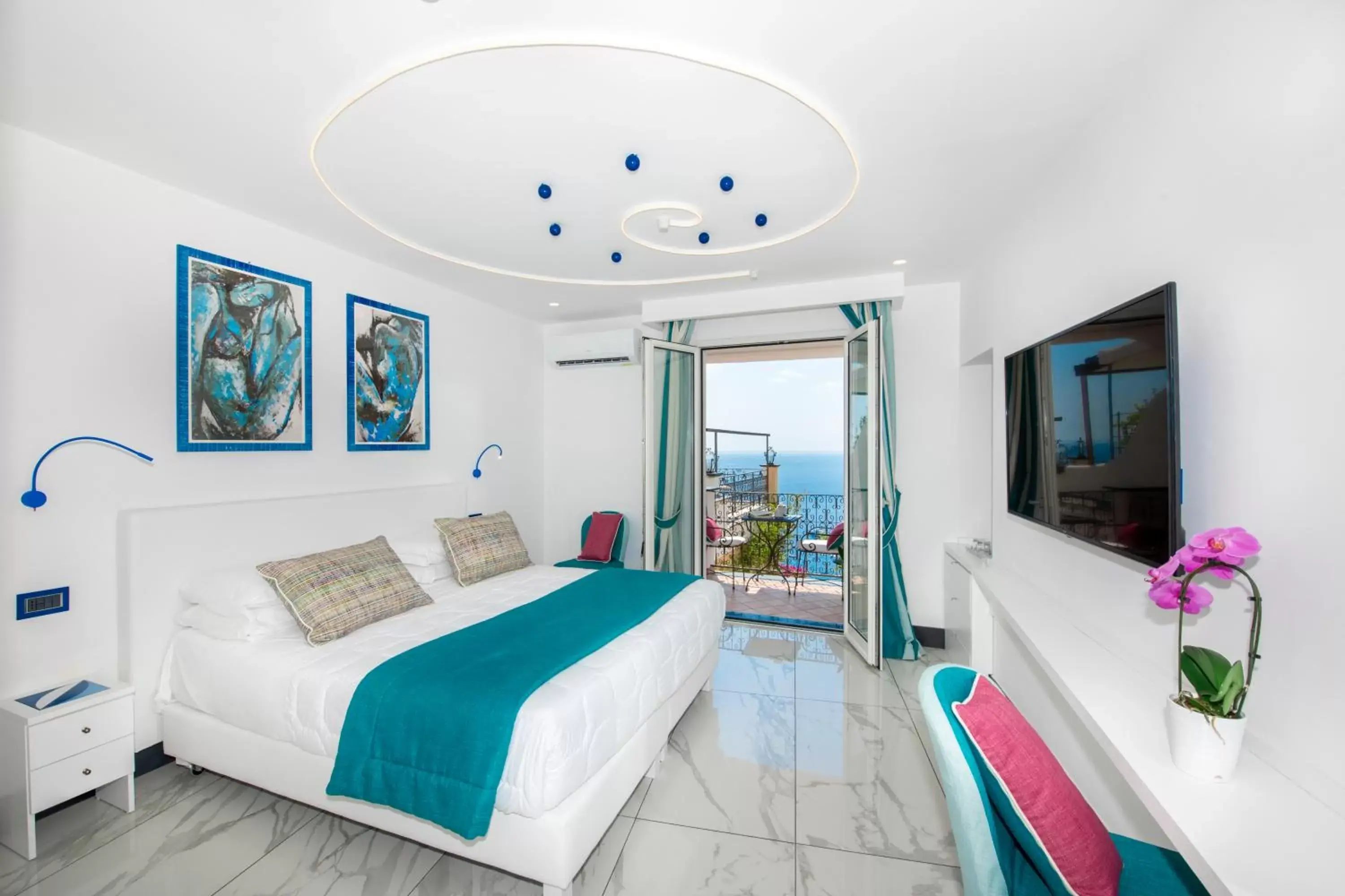 Photo of the whole room in Positano Art Hotel Pasitea