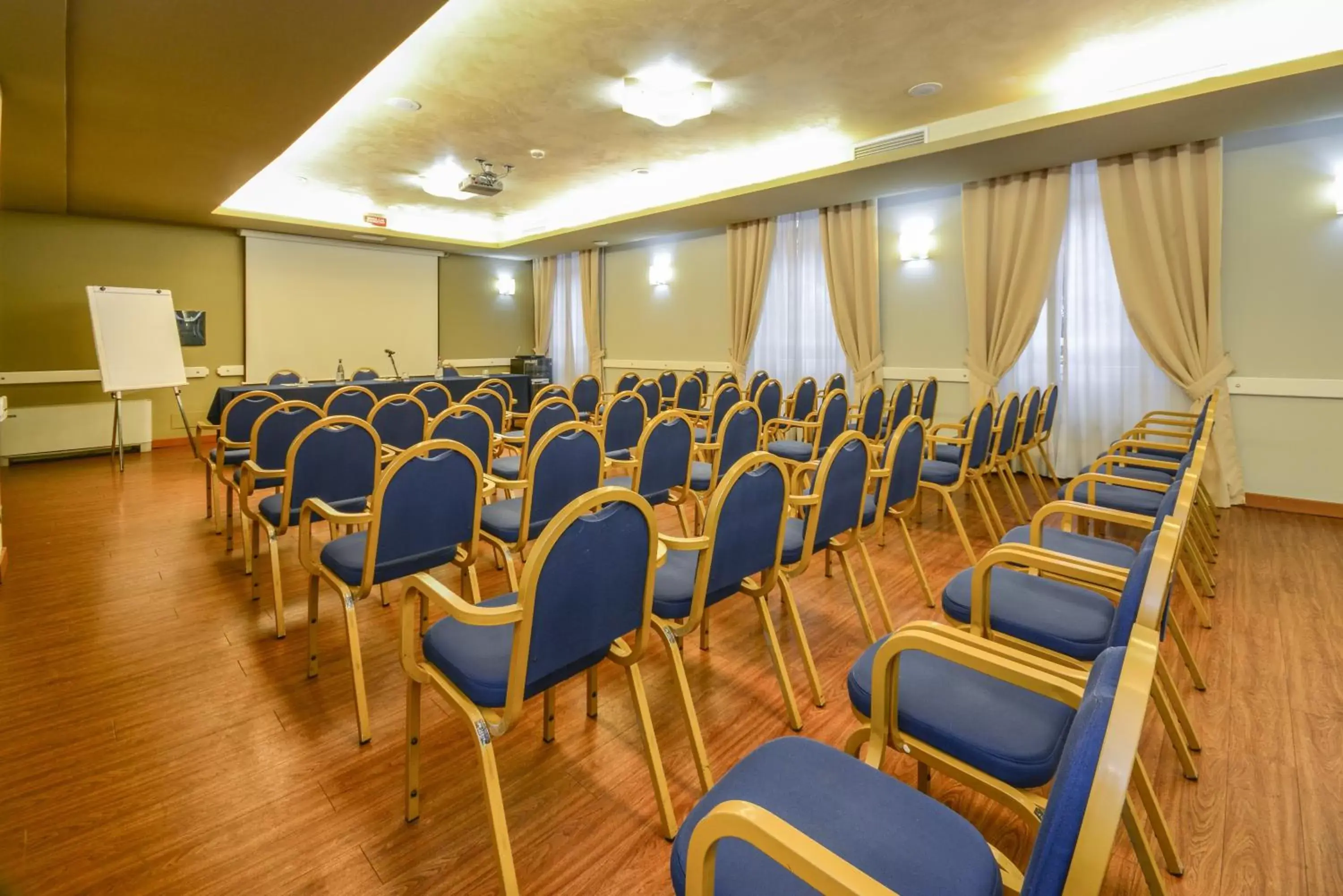 Meeting/conference room in Hotel Master