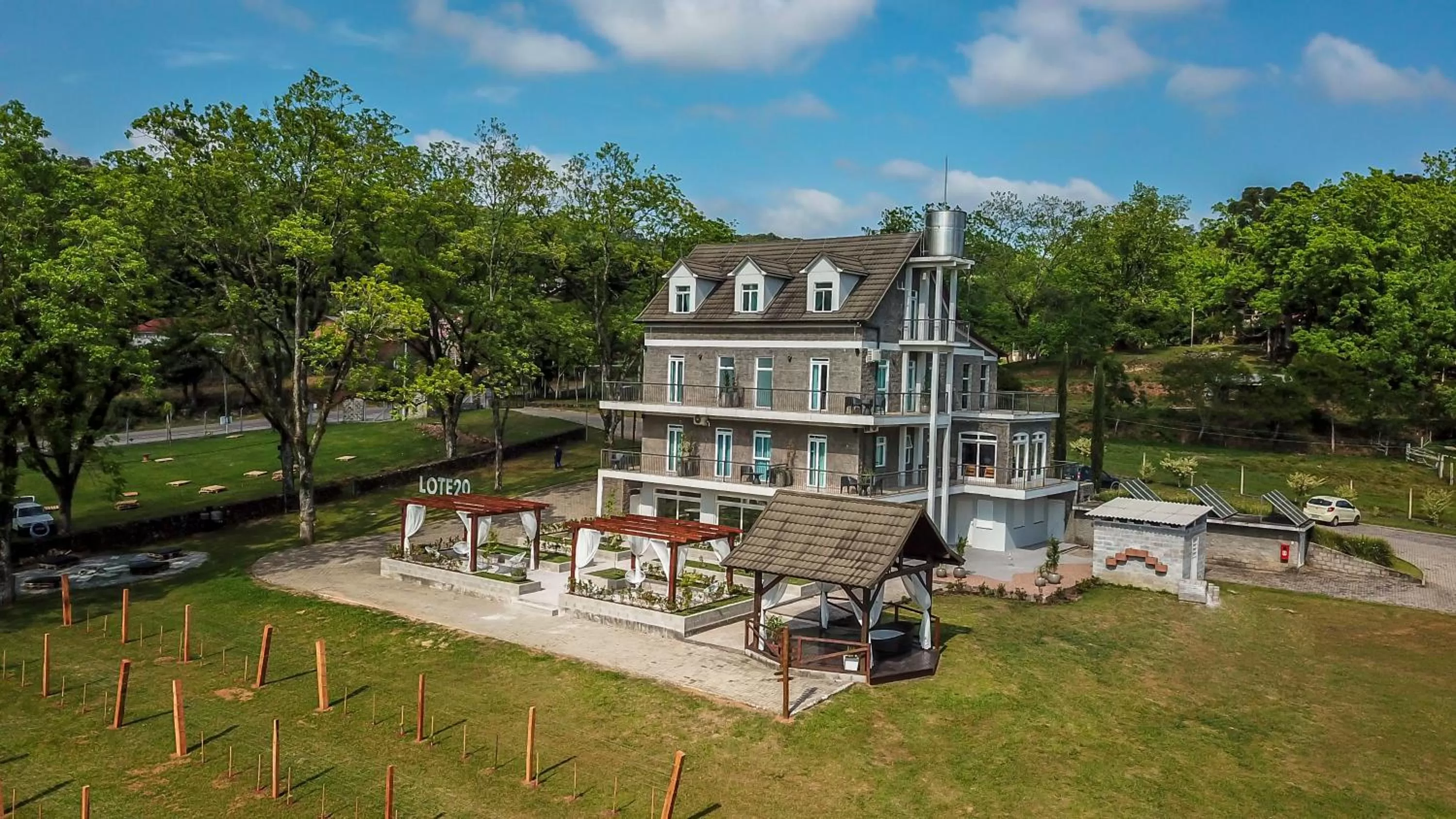 Nearby landmark in LOTE20 Hotel Boutique