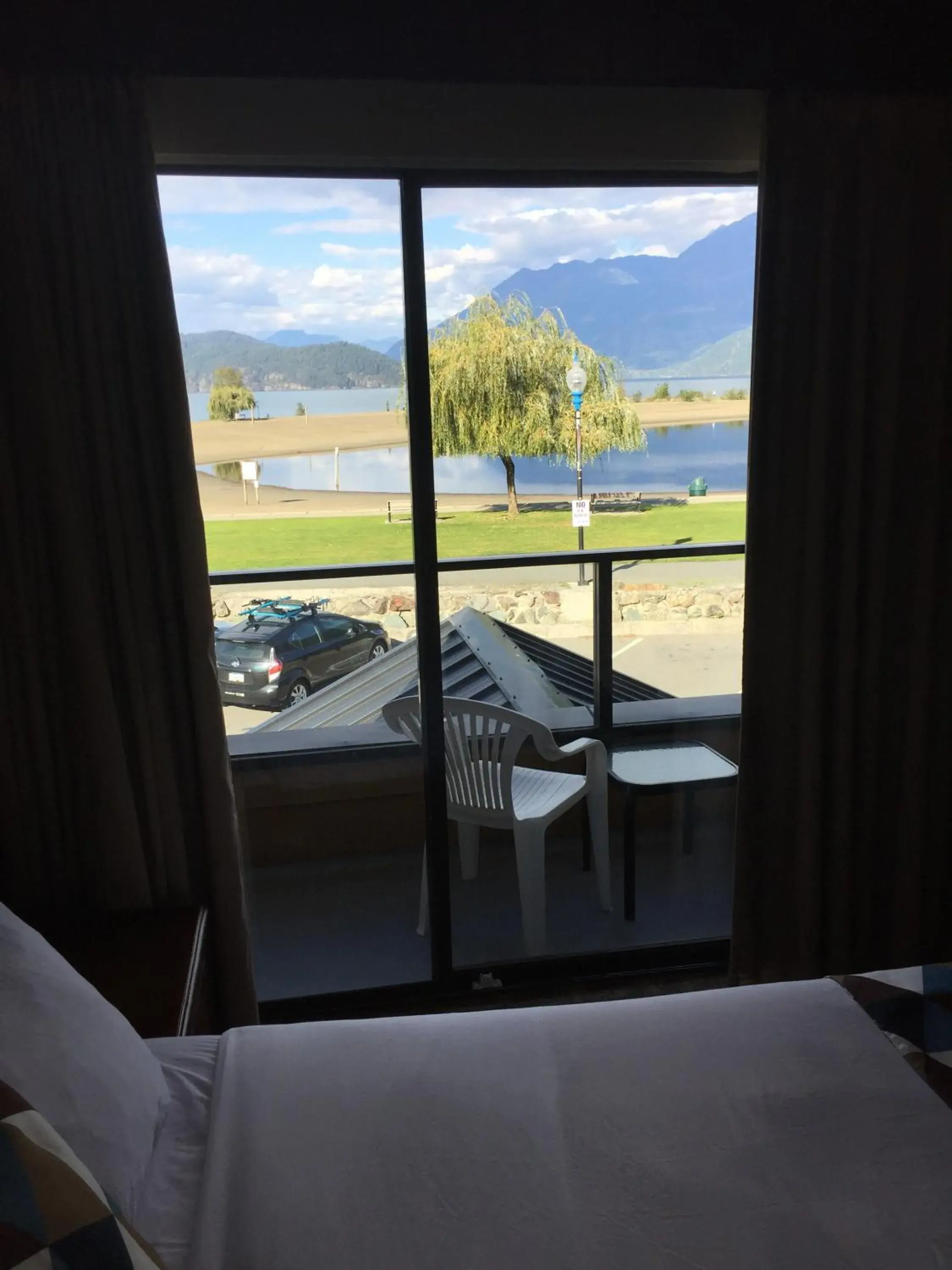 Lake view in Spring Villa Hotel