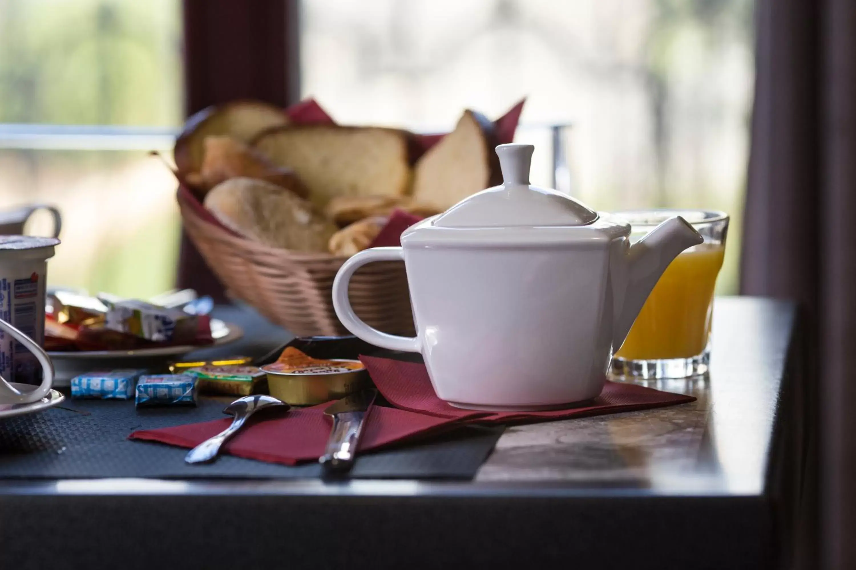 Food in Brit Hotel du Parc Niort