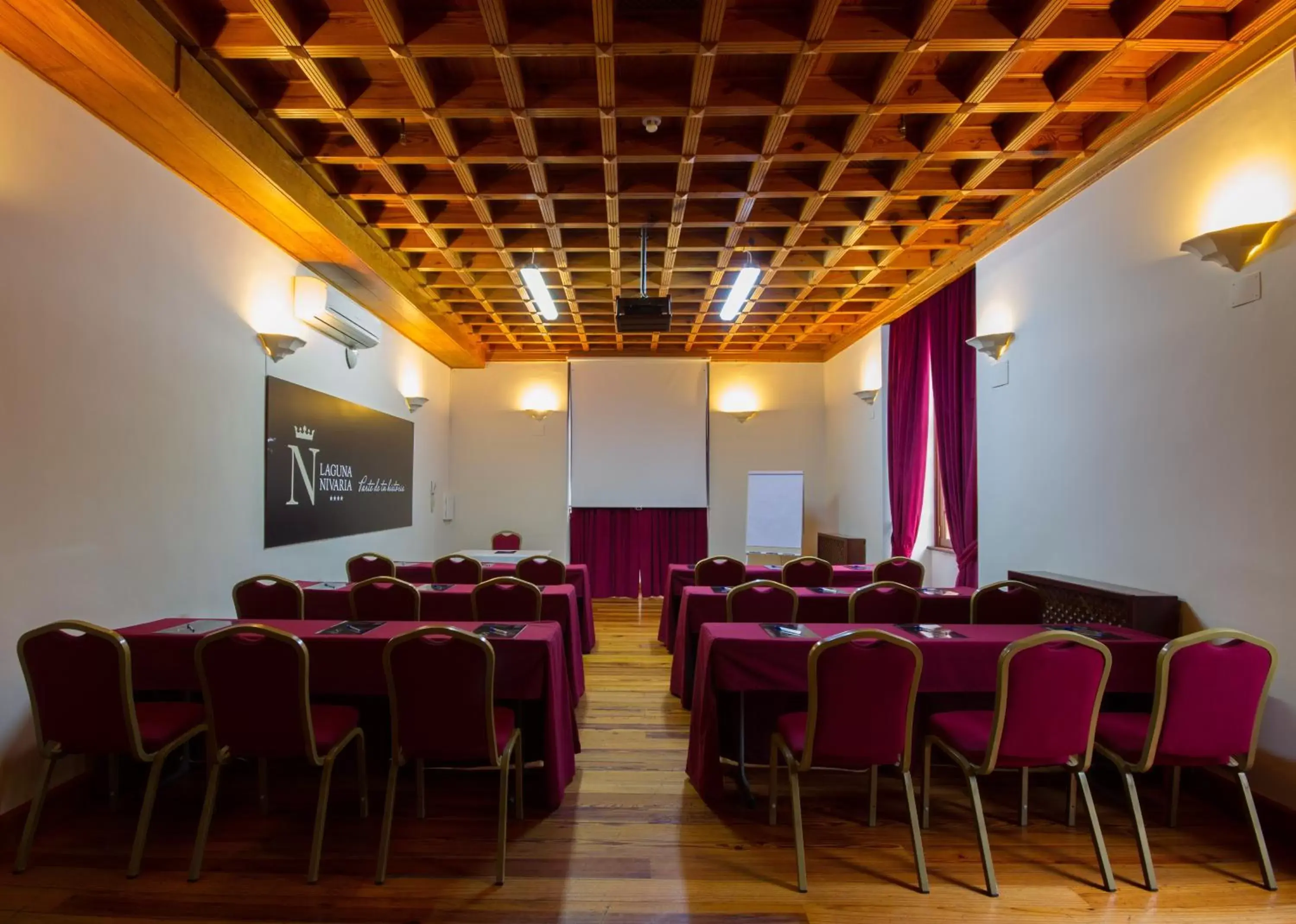 Meeting/conference room in Laguna Nivaria Hotel & Spa