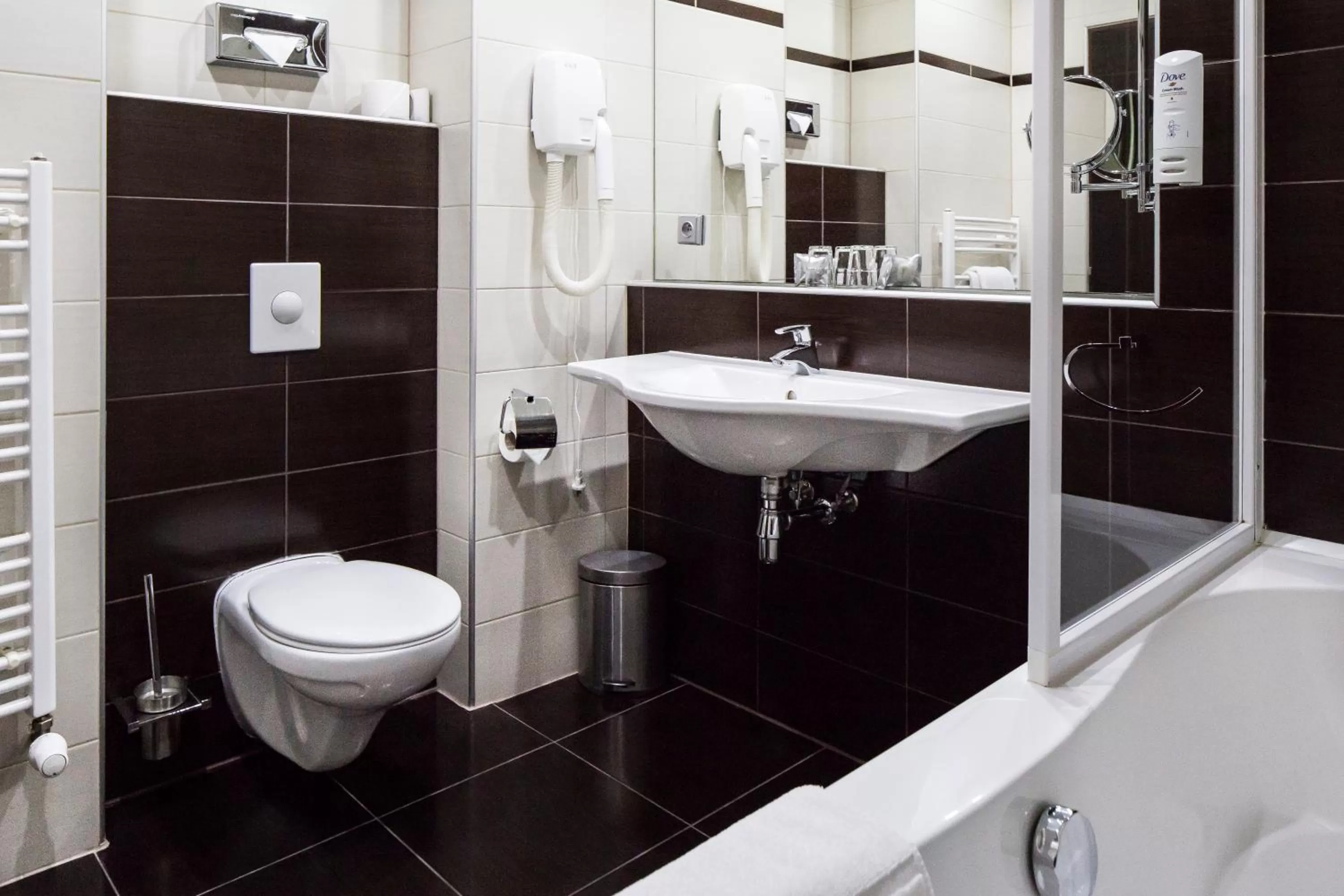 Bathroom in Parkhotel Plzen Congress Center