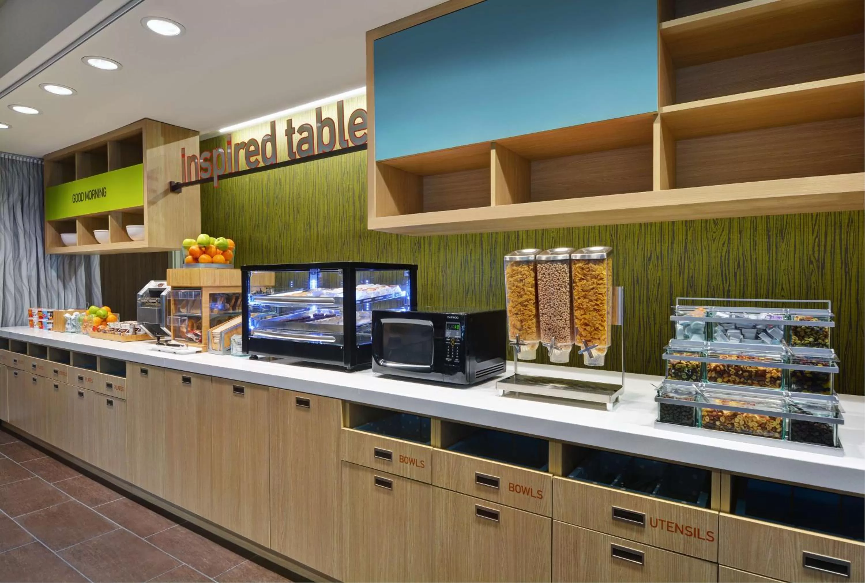 Breakfast in Home2 Suites By Hilton Panama City Beach, Fl