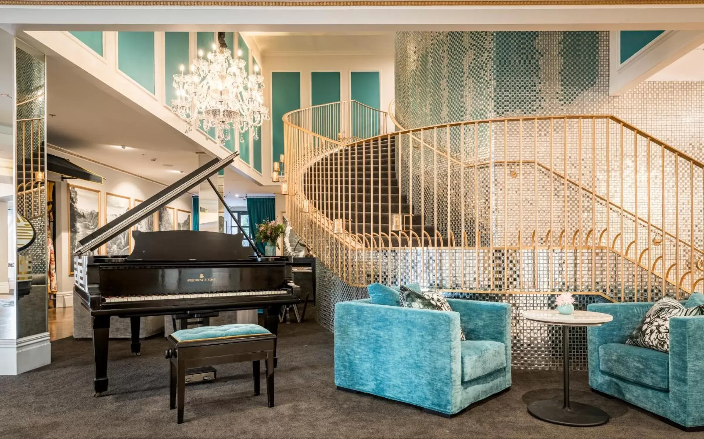 Lobby or reception, Seating Area in Sofitel Queenstown Hotel & Spa