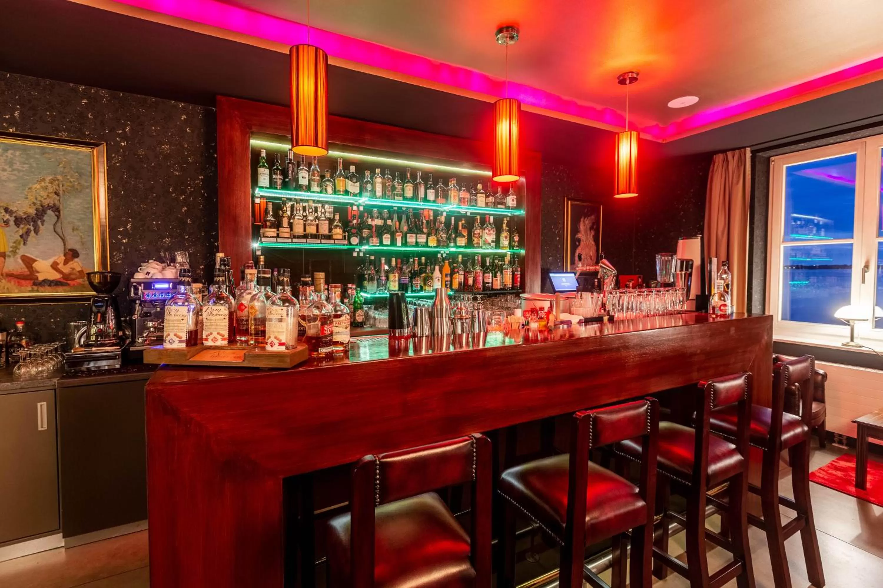 Lounge or bar in Hotel Hafenresidenz Stralsund