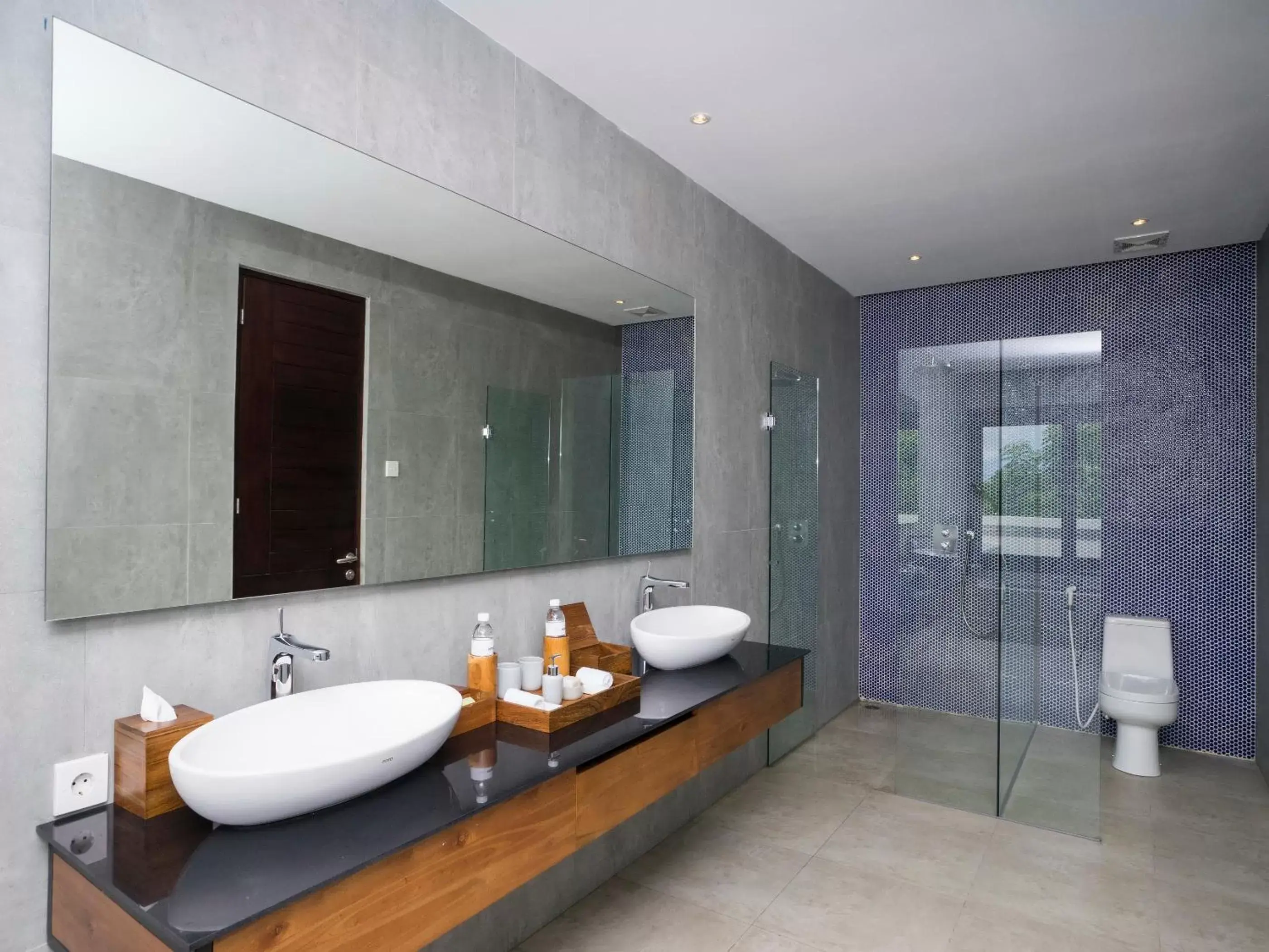 Shower, Bathroom in The Samata by LifestyleRetreats
