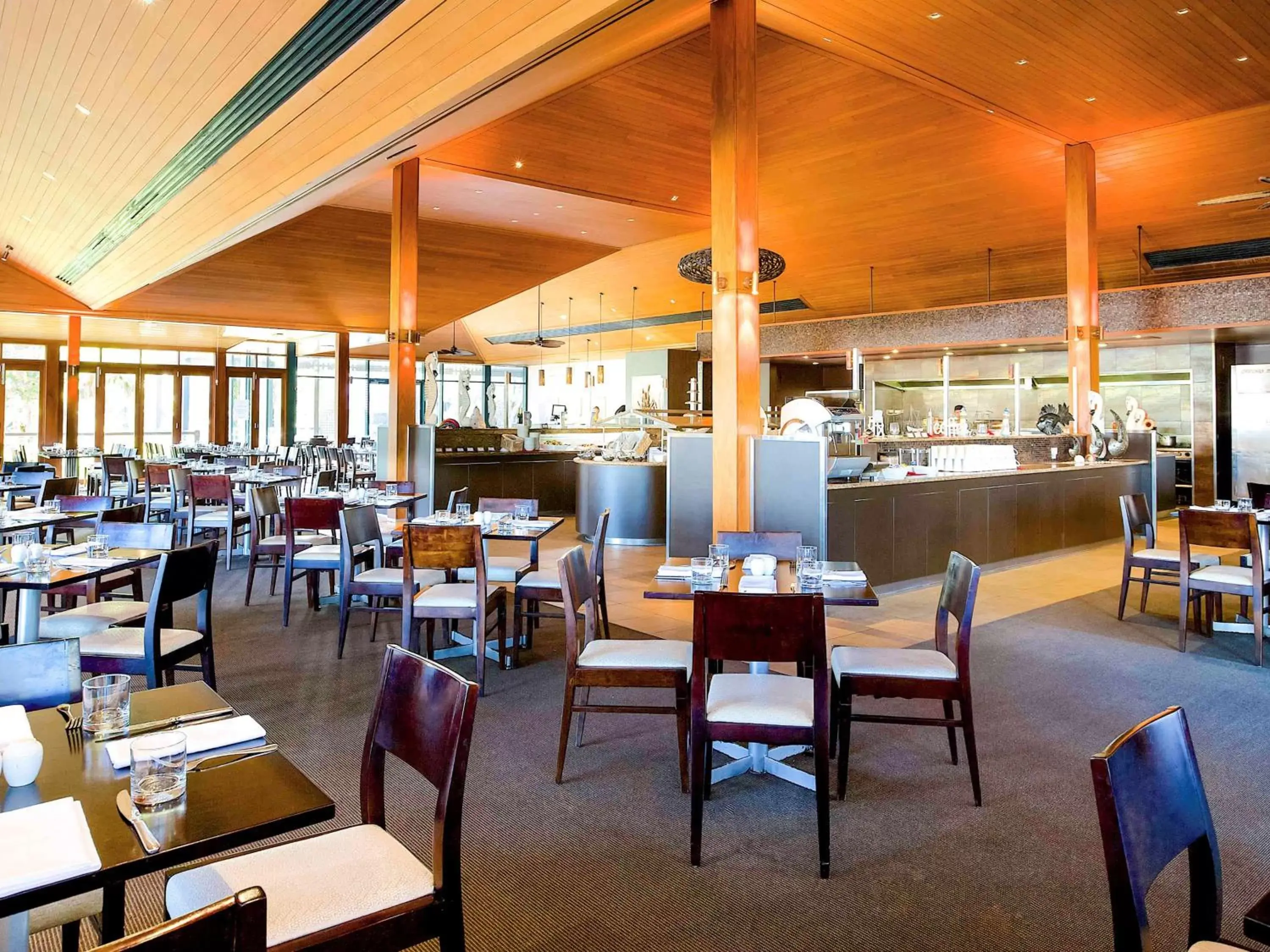 Restaurant/Places to Eat in Novotel Sunshine Coast Resort