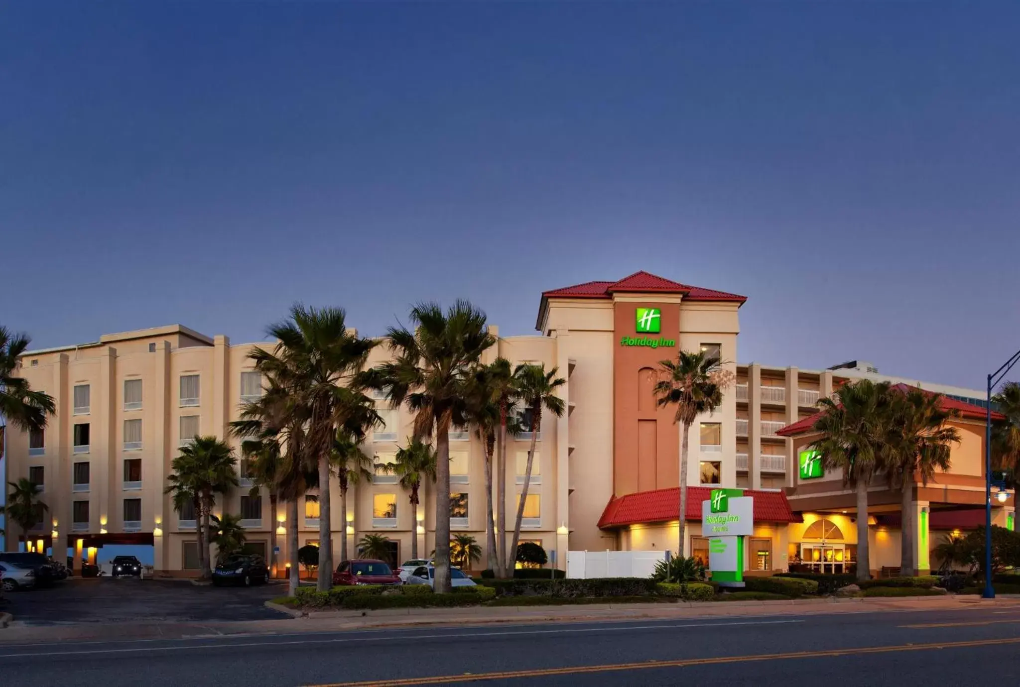 Property Building in Holiday Inn Hotel & Suites Daytona Beach On The Ocean, an IHG Hotel