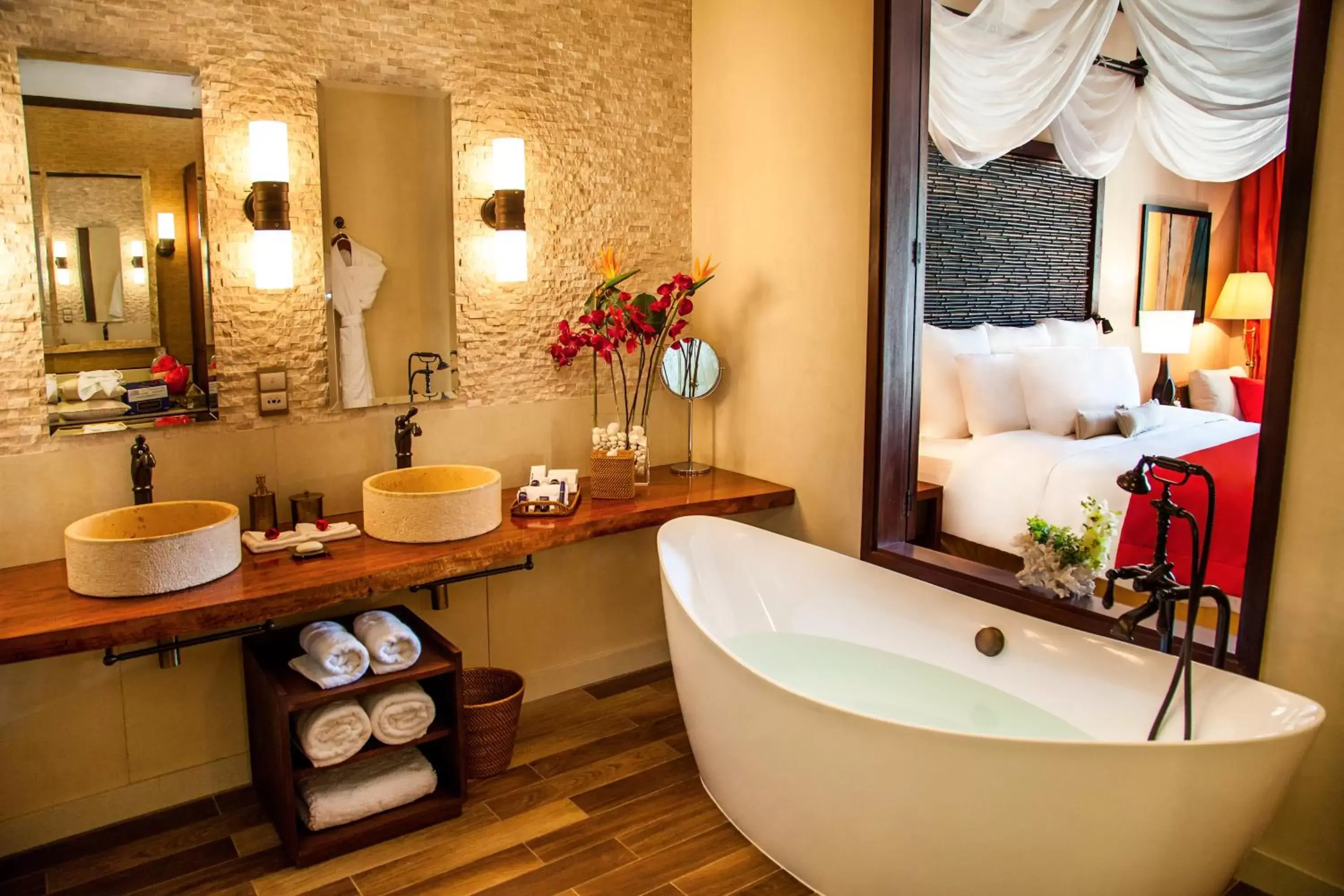 Hot Tub, Bathroom in STORY Seychelles