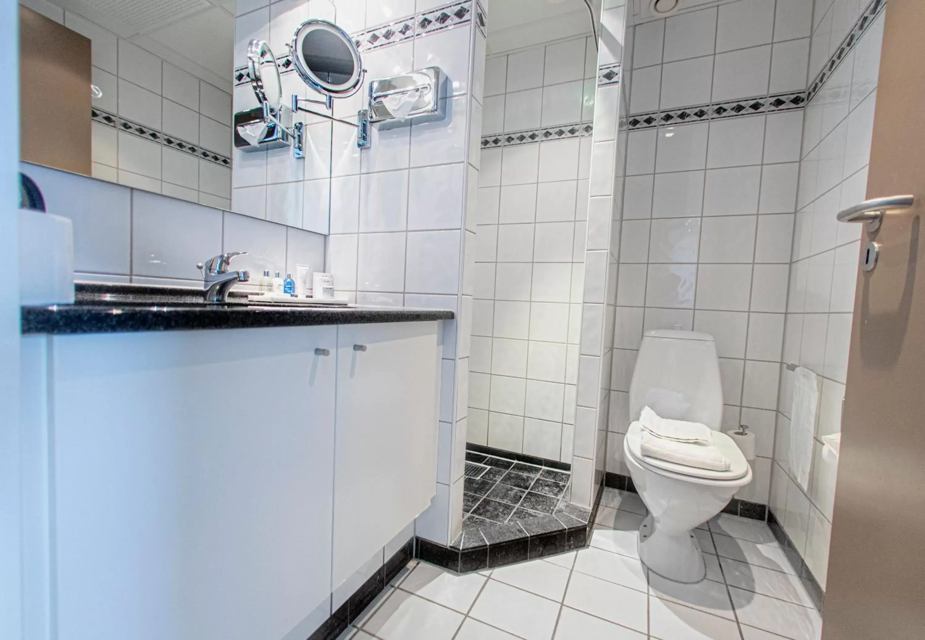 Bathroom in Radisson Blu Limfjord Hotel, Aalborg