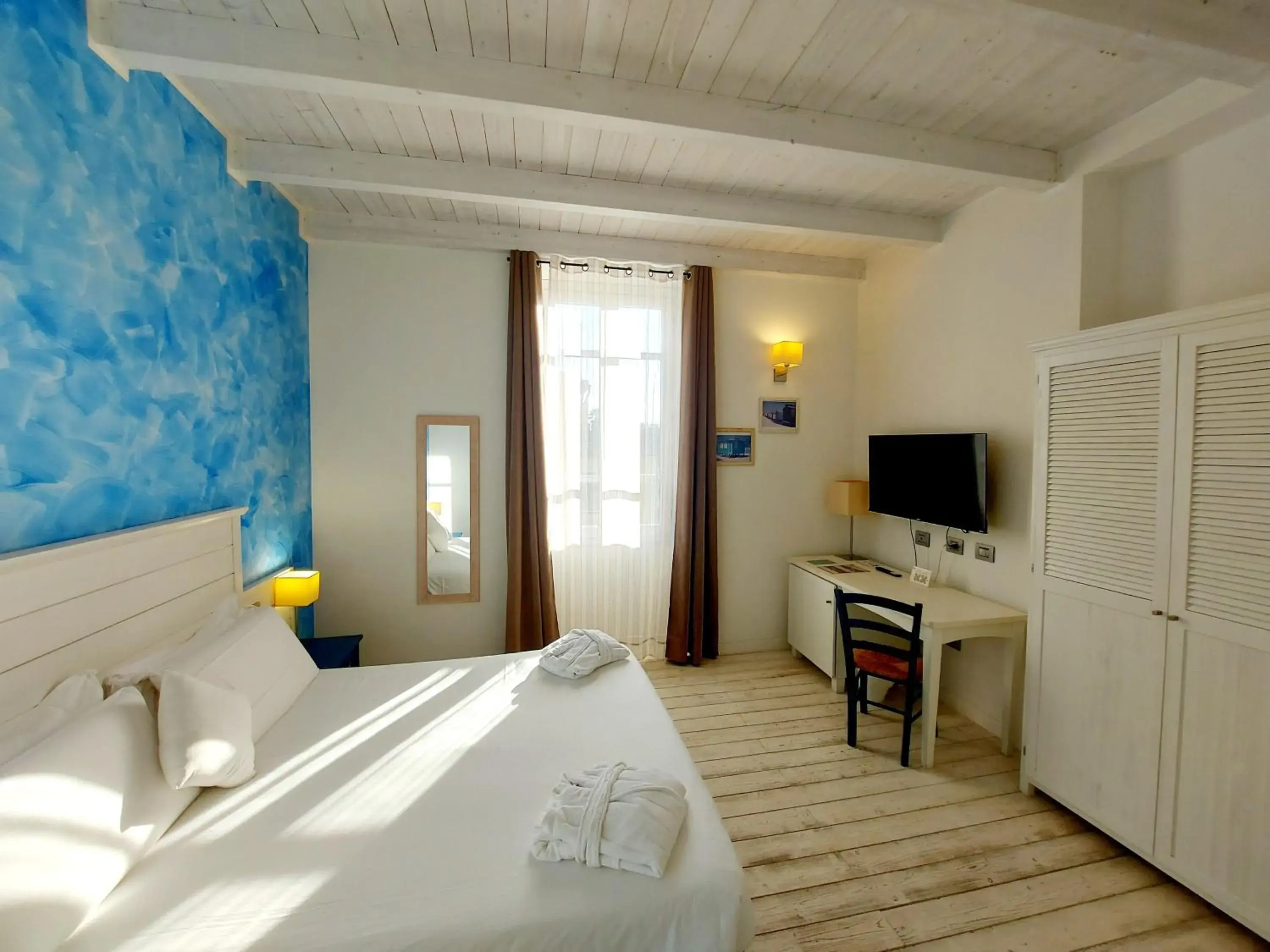 Bedroom, Bed in Hotel La Villa Del Mare