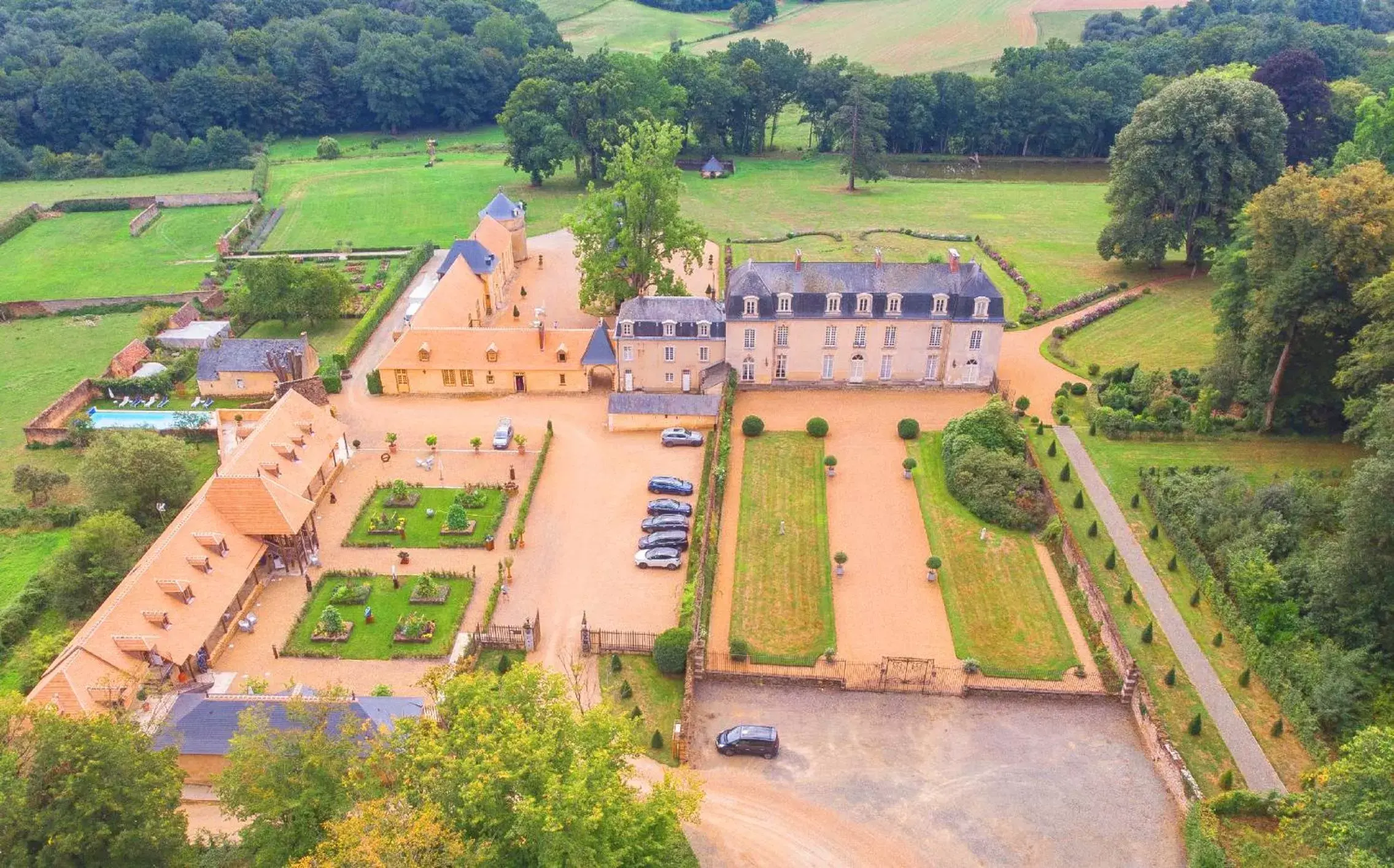 Bird's eye view, Bird's-eye View in Domaine de La Groirie - Le Mans