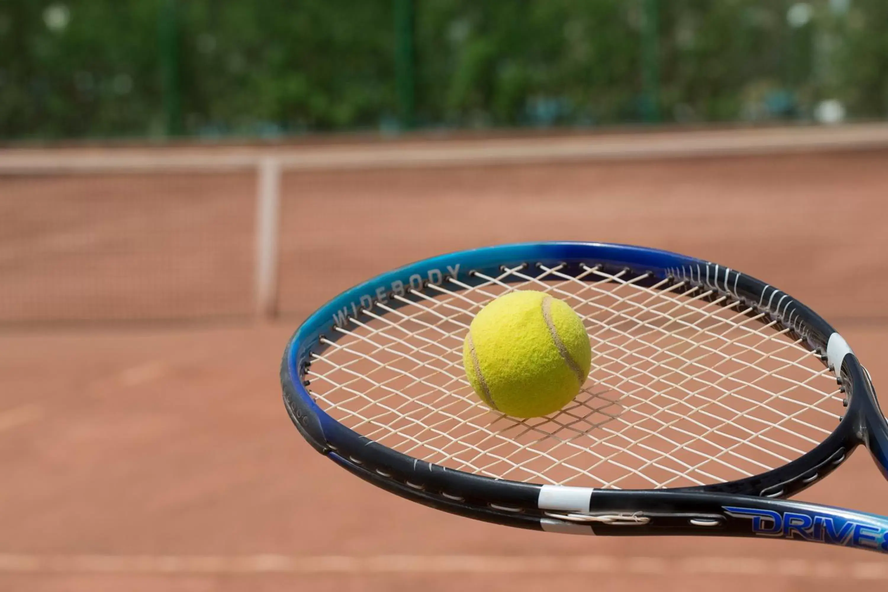 Tennis court, Tennis/Squash in DoubleTree by Hilton Sharks Bay Resort