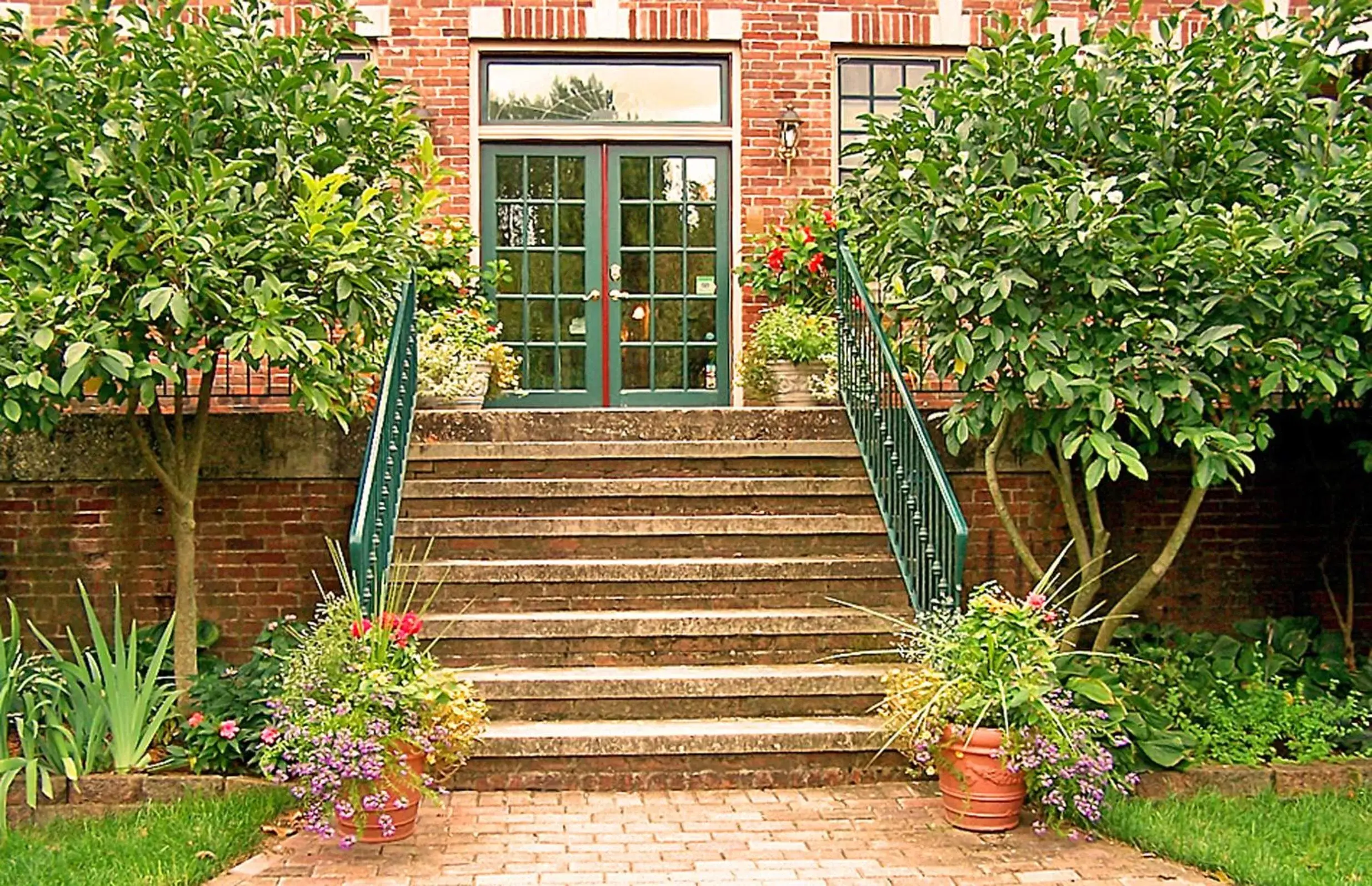 Facade/entrance in Lyndon House Bed & Breakfast