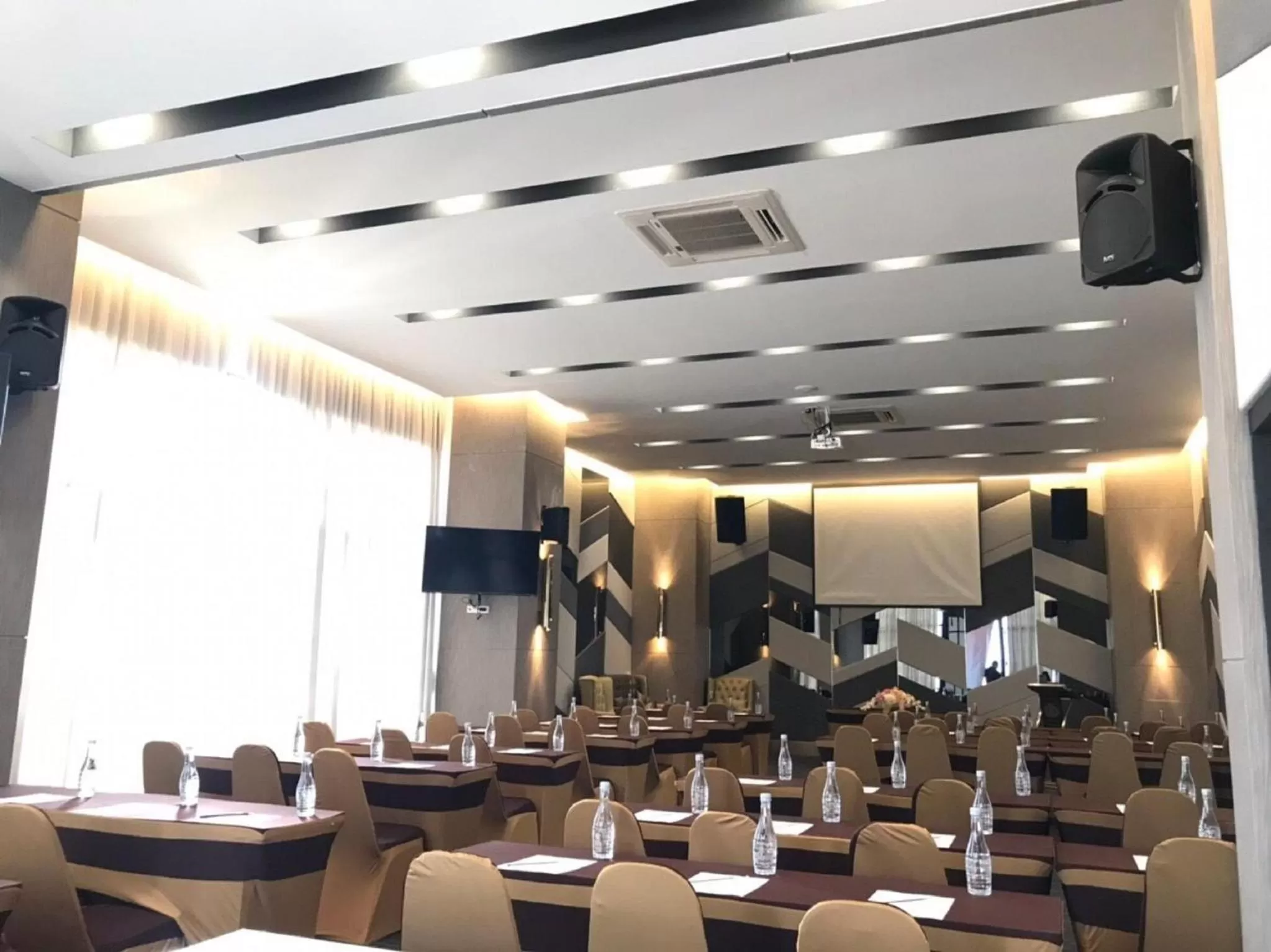 Banquet/Function facilities, Banquet Facilities in The Riche Boutique SHA Plus