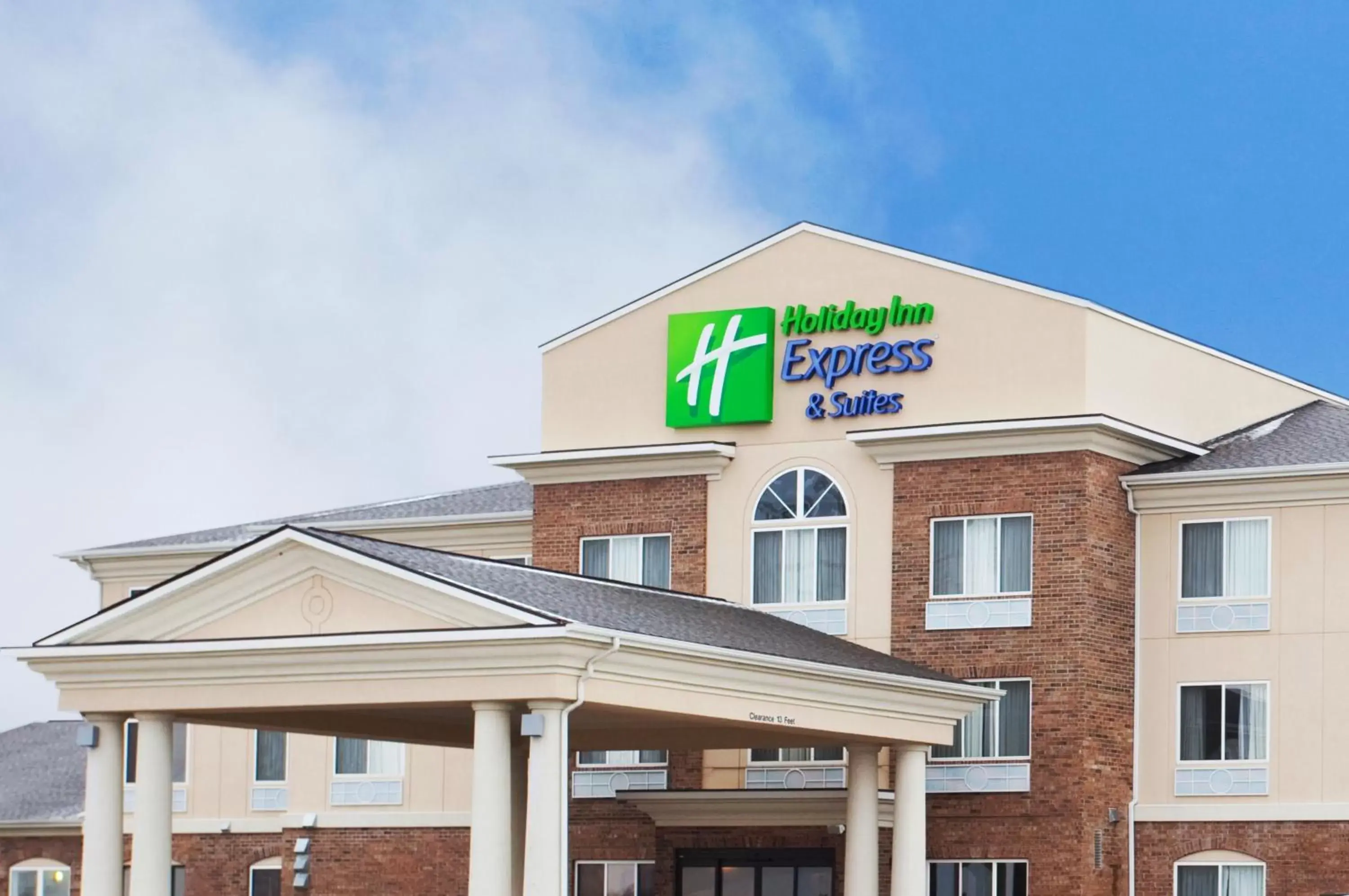 Property Building in Holiday Inn Express Hotel & Suites Mattoon, an IHG Hotel