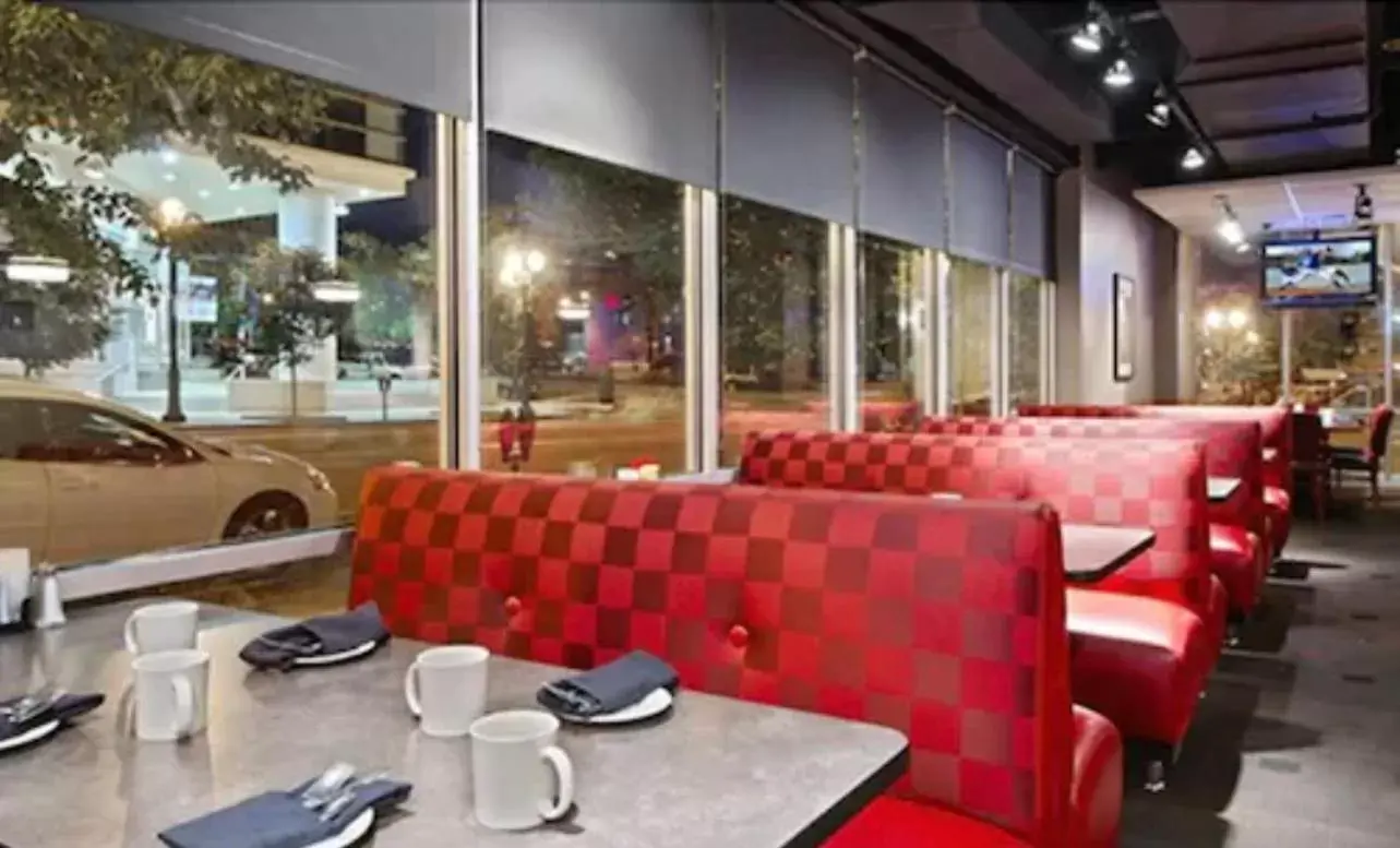 Restaurant/places to eat in Clayton Plaza Hotel & Extended Stay Restaurant/places to eat in Clayton Plaza Hotel & Extended Stay