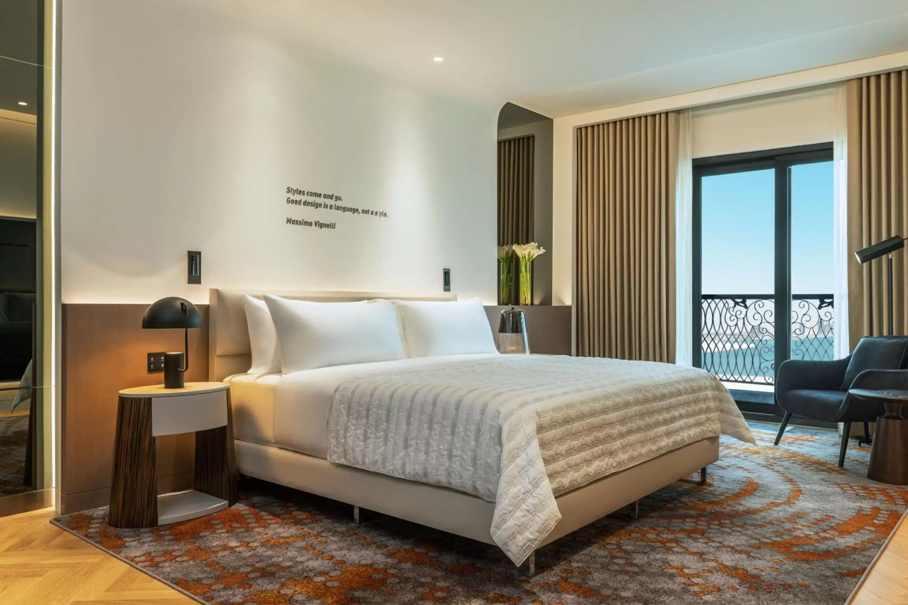 Bedroom, Bed in Le Royal Méridien Doha
